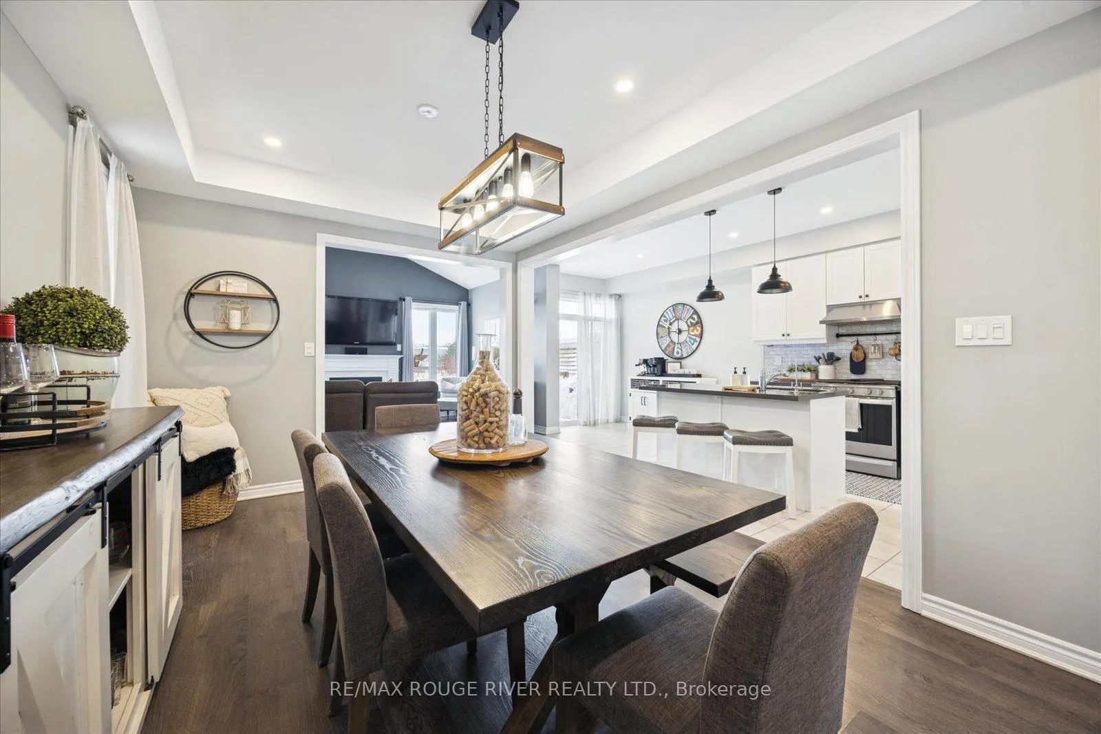 Photo 8 of 42 Doctor Archer Drive, Scugog, Port Perry — HOMEH