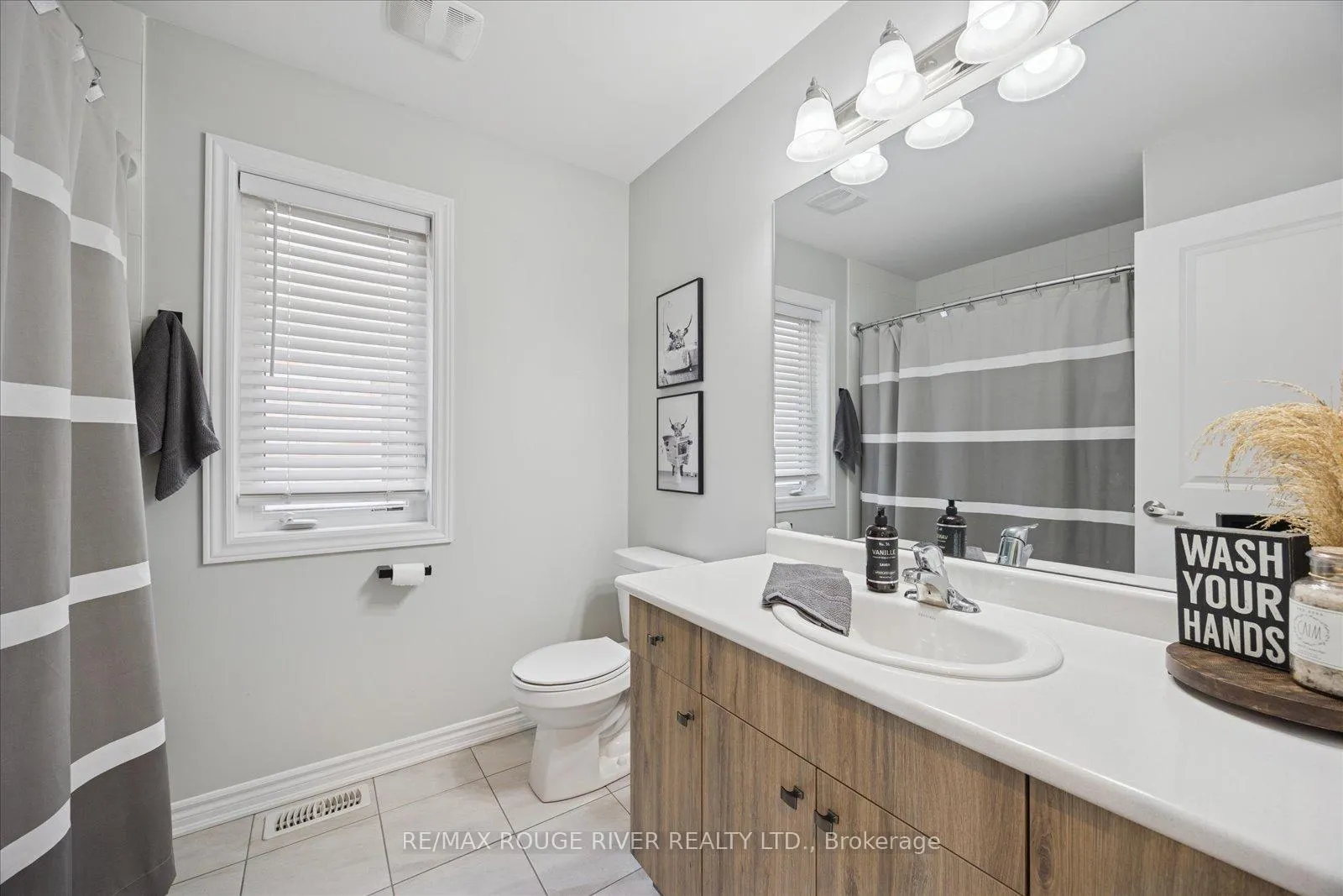Photo 26 of 42 Doctor Archer Drive, Scugog, Port Perry — HOMEH