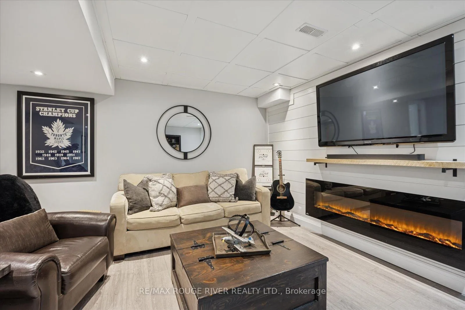 Photo 31 of 42 Doctor Archer Drive, Scugog, Port Perry — HOMEH