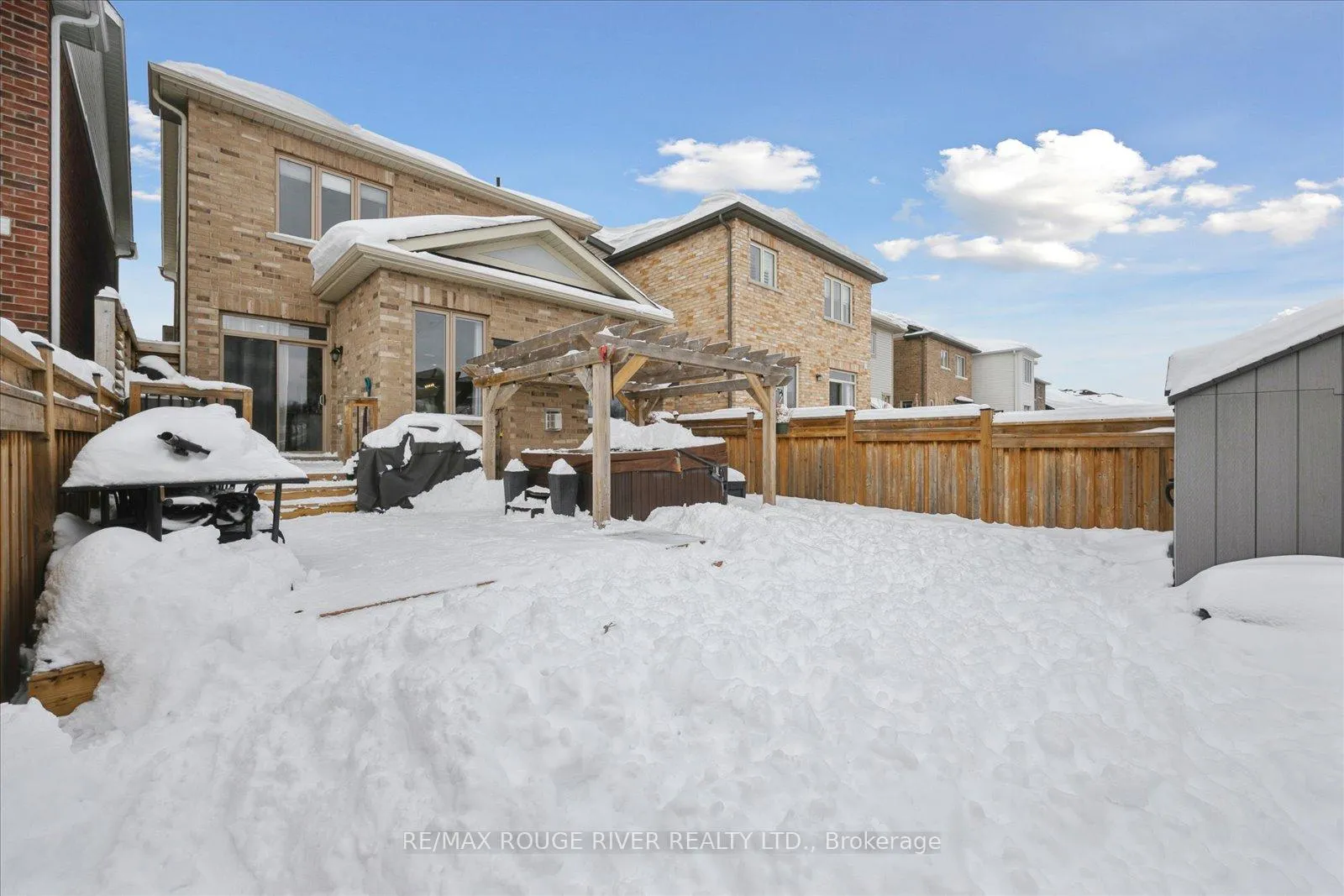 Photo 43 of 42 Doctor Archer Drive, Scugog, Port Perry — HOMEH