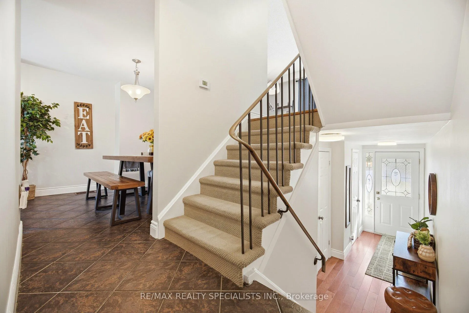 Photo 16 of Unit 41, 371 Bronte Street S, Milton, Old Milton — HOMEH
