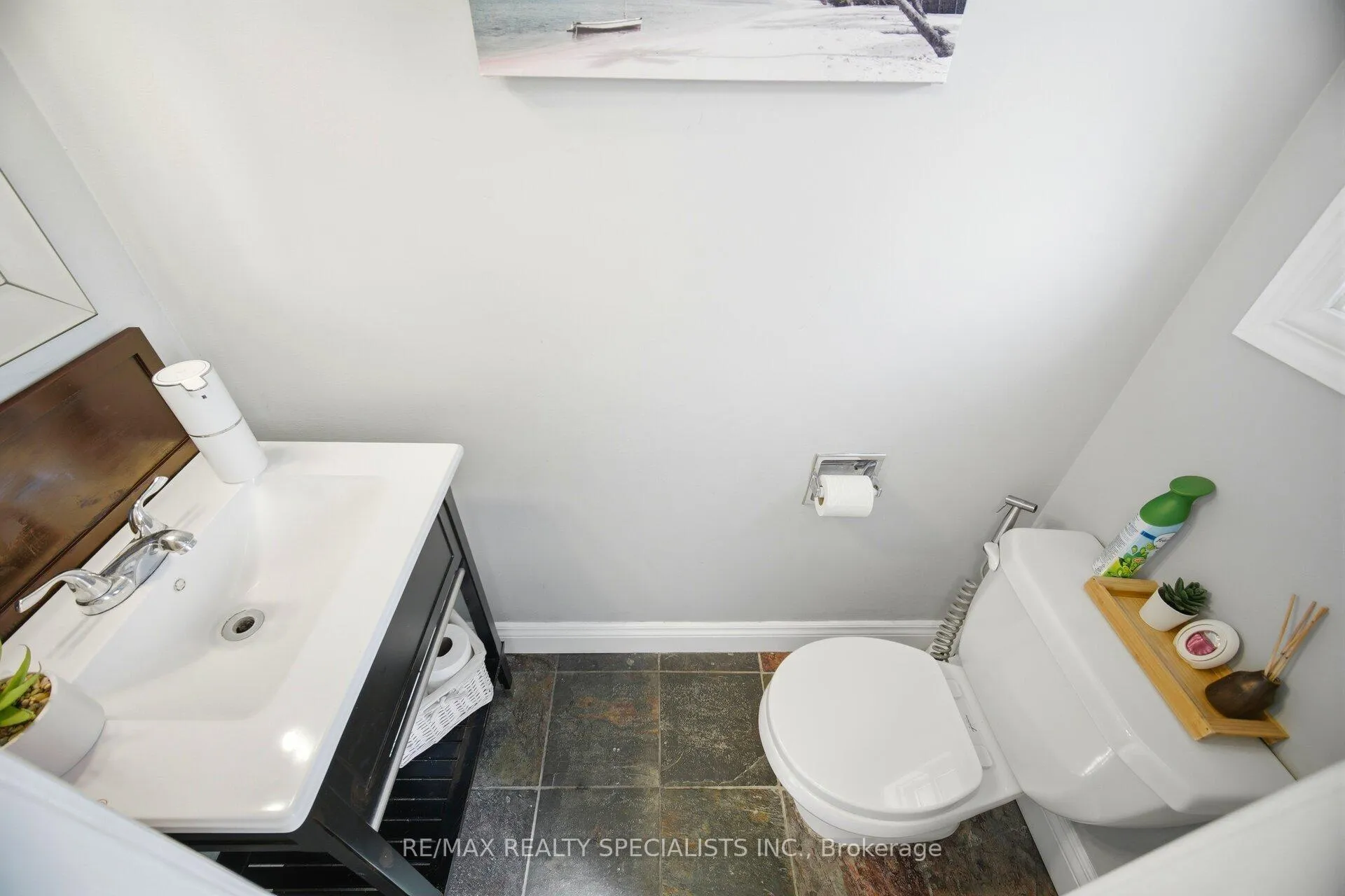 Photo 23 of Unit 41, 371 Bronte Street S, Milton, Old Milton — HOMEH