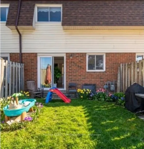 Photo 36 of Unit 41, 371 Bronte Street S, Milton, Old Milton — HOMEH