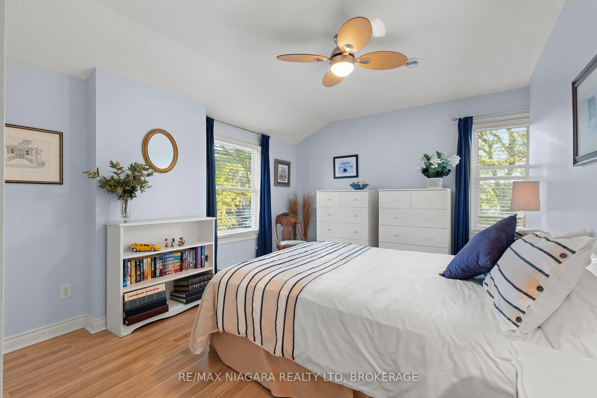 Photo 16 of 123 South Drive, St. Catharines, Old Glenridge — HOMEH