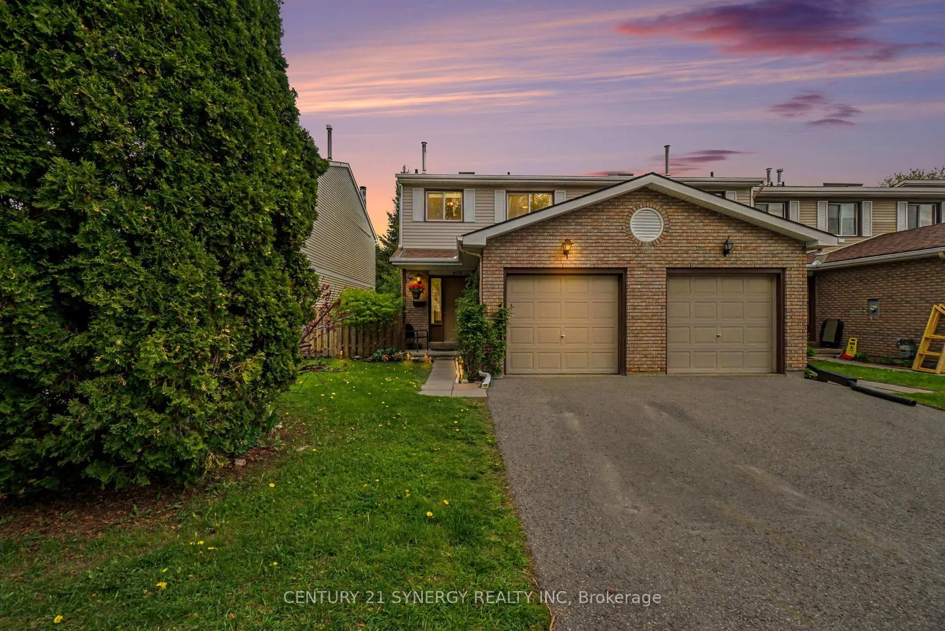 Photo 3 of 373 Monica Crescent, Ottawa, Bilberry Creek/Queenswood Heights — HOMEH