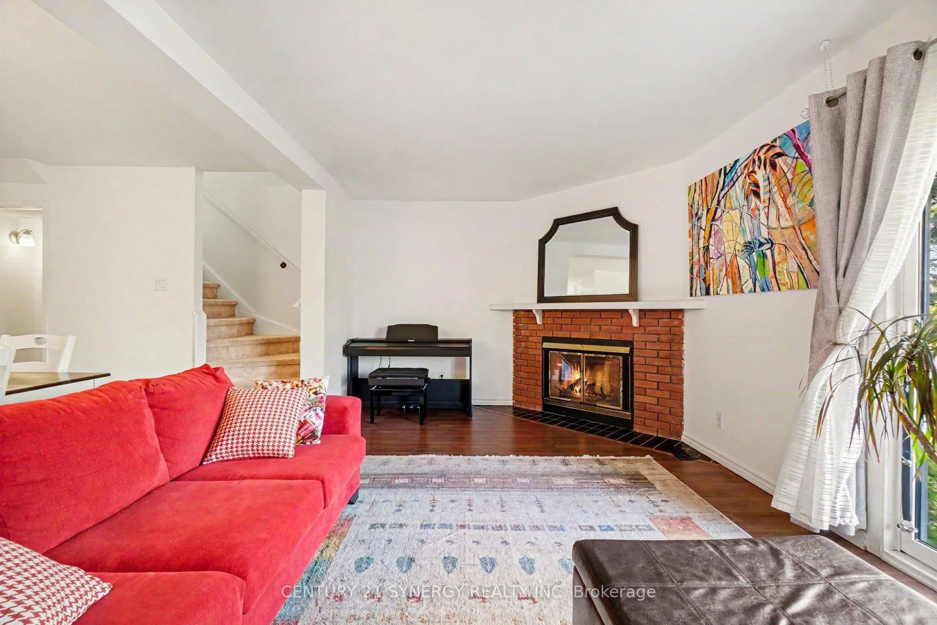 Photo 16 of 373 Monica Crescent, Ottawa, Bilberry Creek/Queenswood Heights — HOMEH