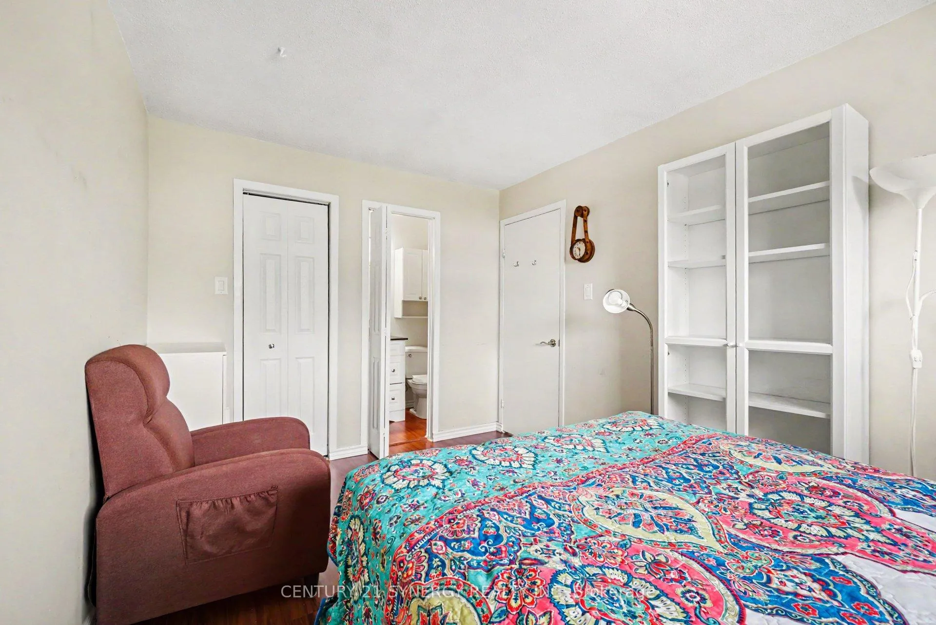 Photo 25 of 373 Monica Crescent, Ottawa, Bilberry Creek/Queenswood Heights — HOMEH