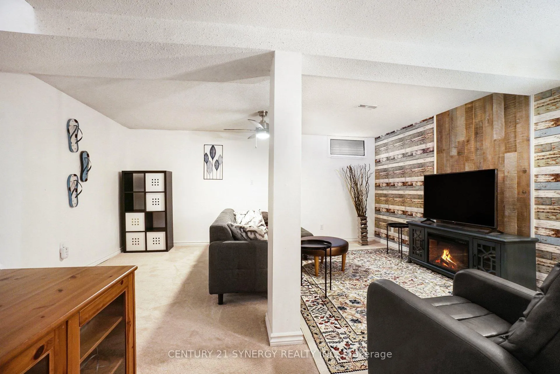 Photo 28 of 373 Monica Crescent, Ottawa, Bilberry Creek/Queenswood Heights — HOMEH