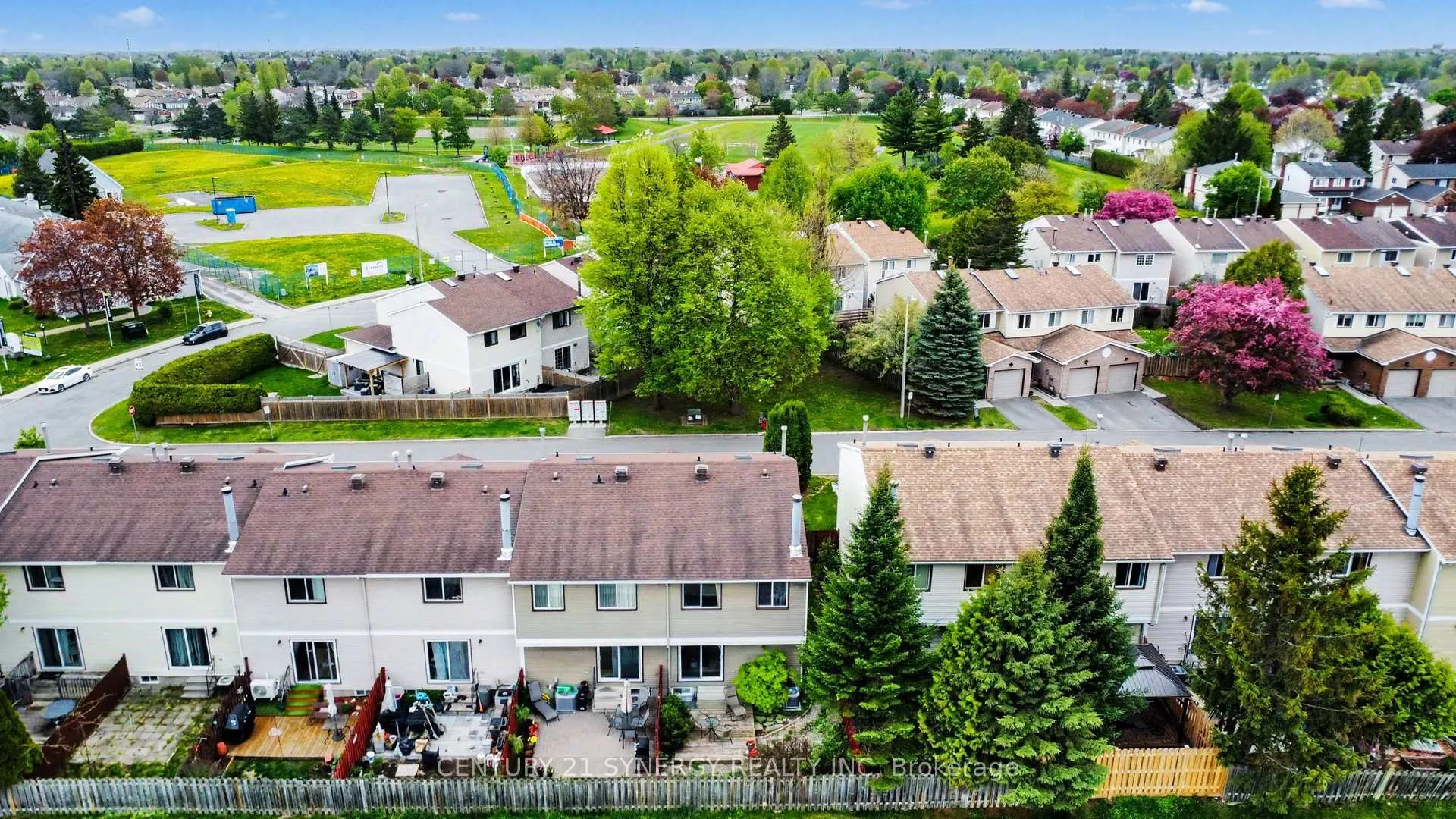 Photo 37 of 373 Monica Crescent, Ottawa, Bilberry Creek/Queenswood Heights — HOMEH