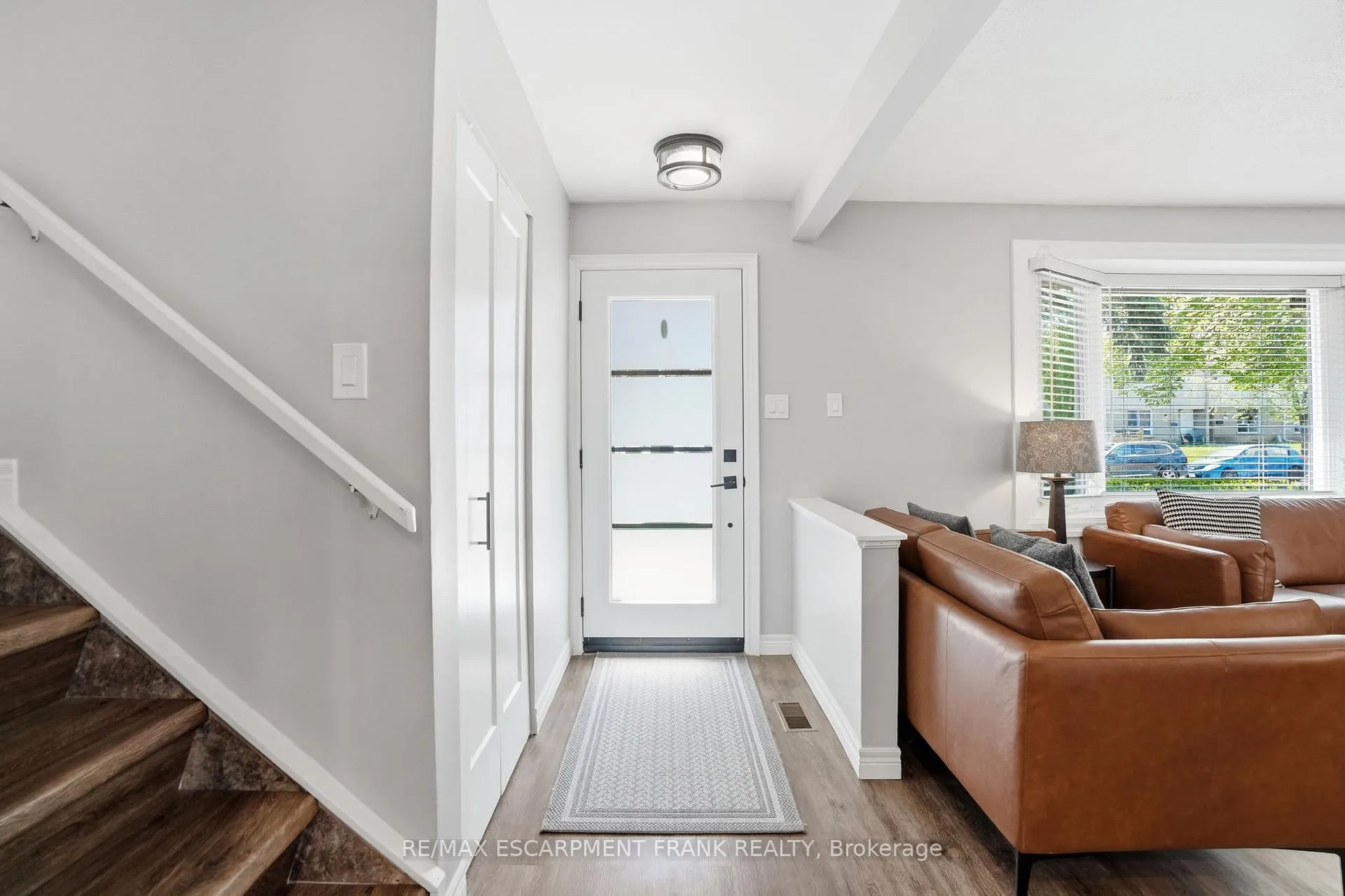 Photo 4 of 66 Purnell Drive, Hamilton, Gilbert — HOMEH