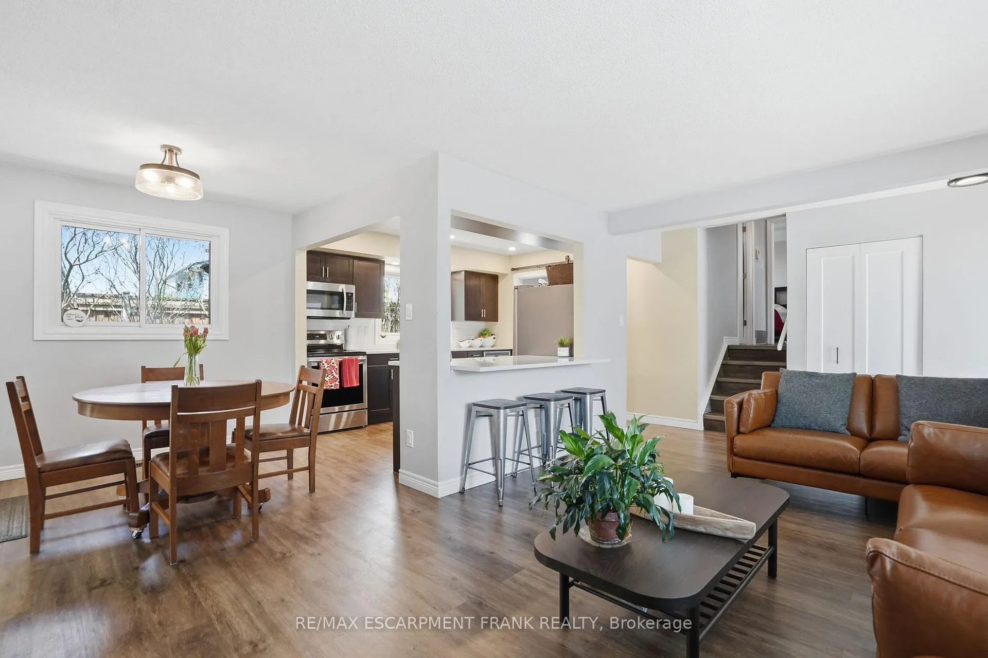Photo 7 of 66 Purnell Drive, Hamilton, Gilbert — HOMEH