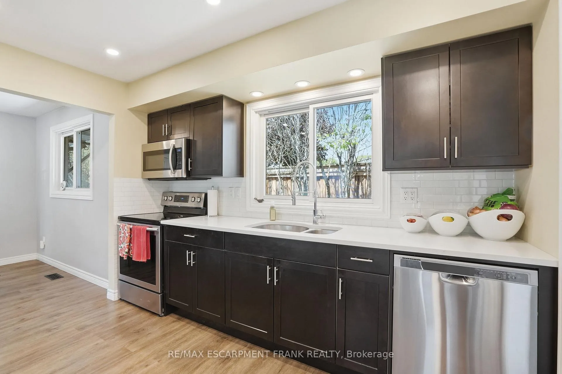 Photo 14 of 66 Purnell Drive, Hamilton, Gilbert — HOMEH