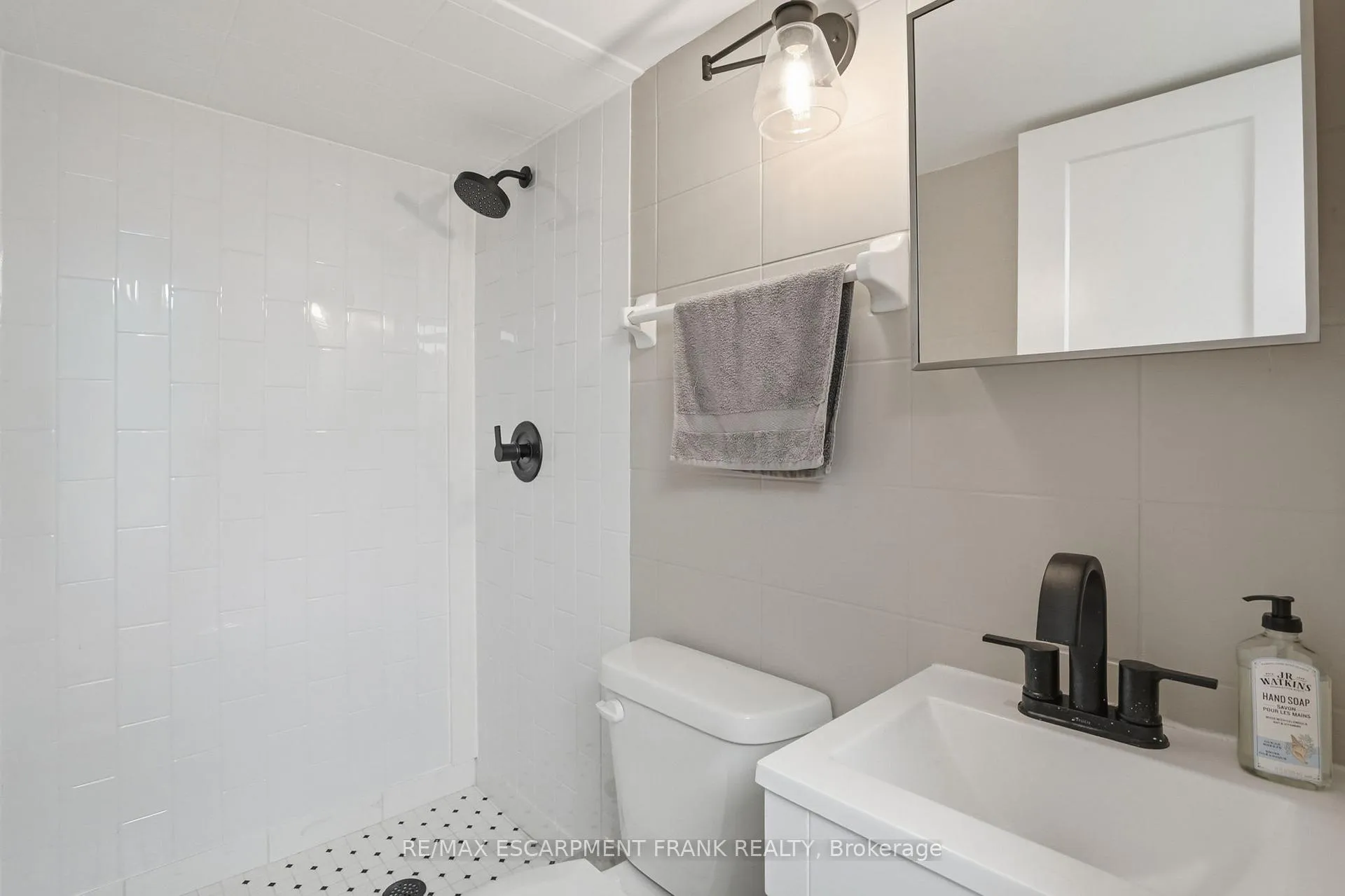 Photo 28 of 66 Purnell Drive, Hamilton, Gilbert — HOMEH