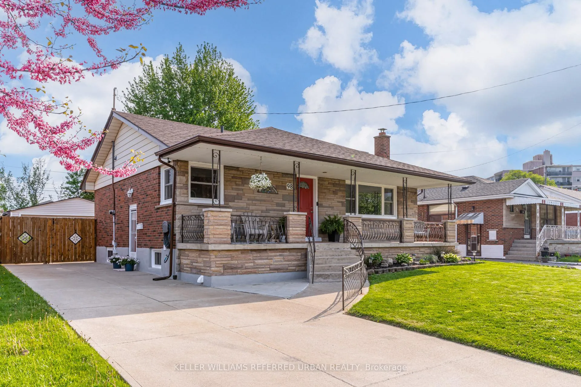 Front of 98 Duncombe Drive