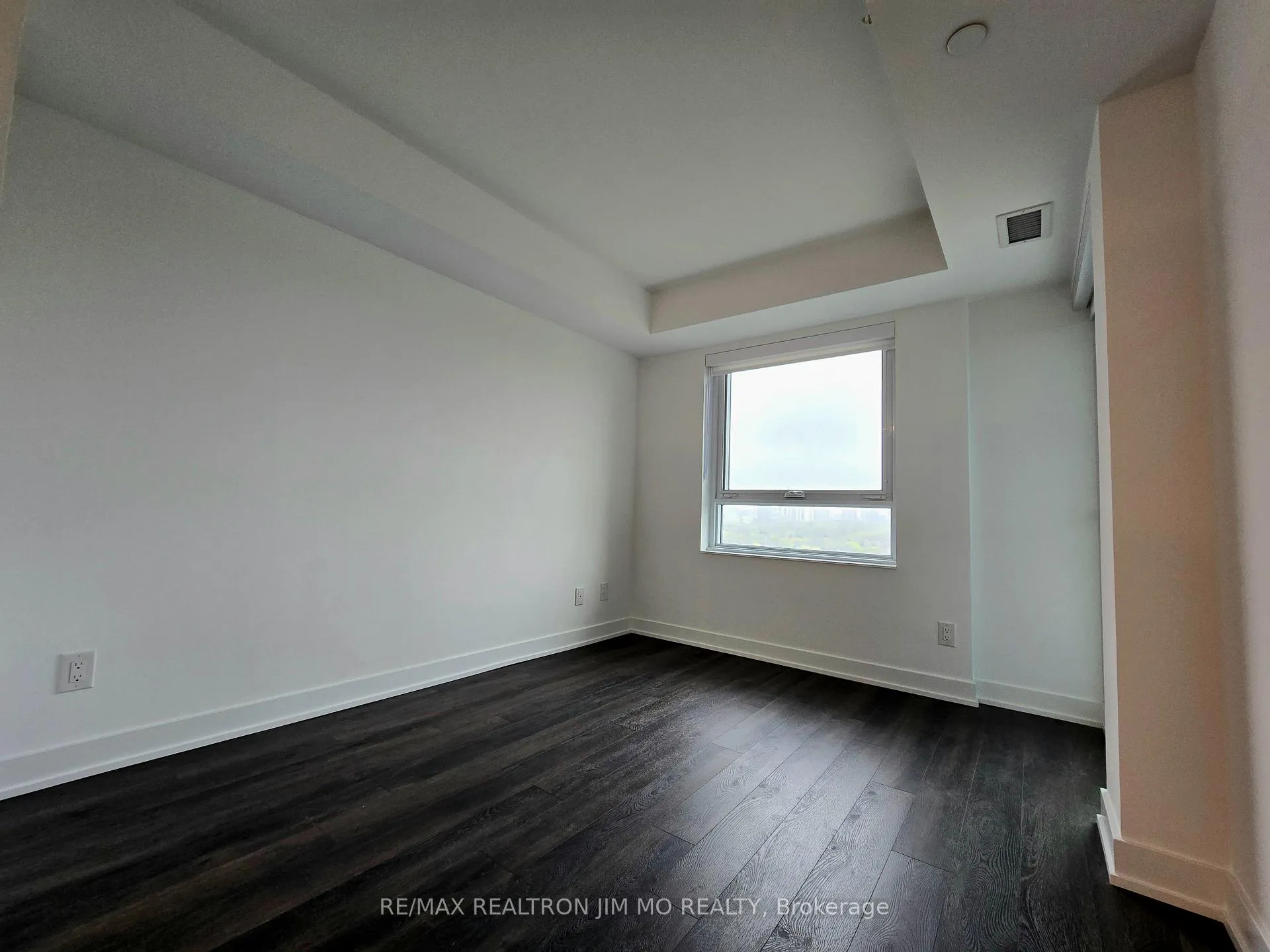Photo 6 of Unit 1606, 609 Sherbourne Street, Toronto, North St. James Town — HOMEH