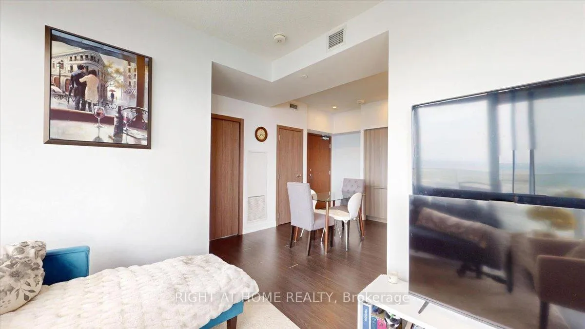 Photo 11 of Unit 3011, 19 Bathurst Street, Toronto, Waterfront Communities — HOMEH