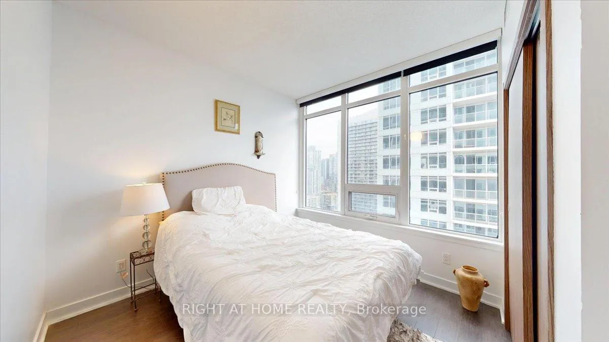 Photo 25 of Unit 3011, 19 Bathurst Street, Toronto, Waterfront Communities — HOMEH