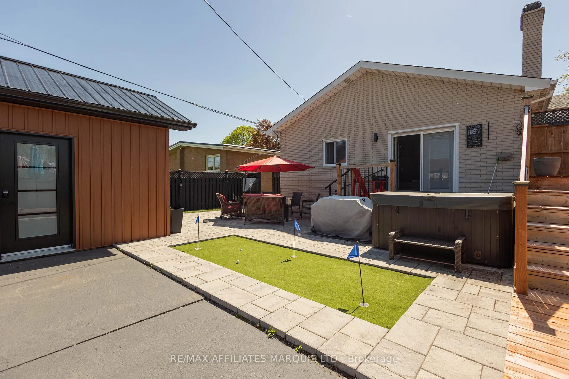Photo 9 of 420 Beach Avenue, Cornwall — HOMEH