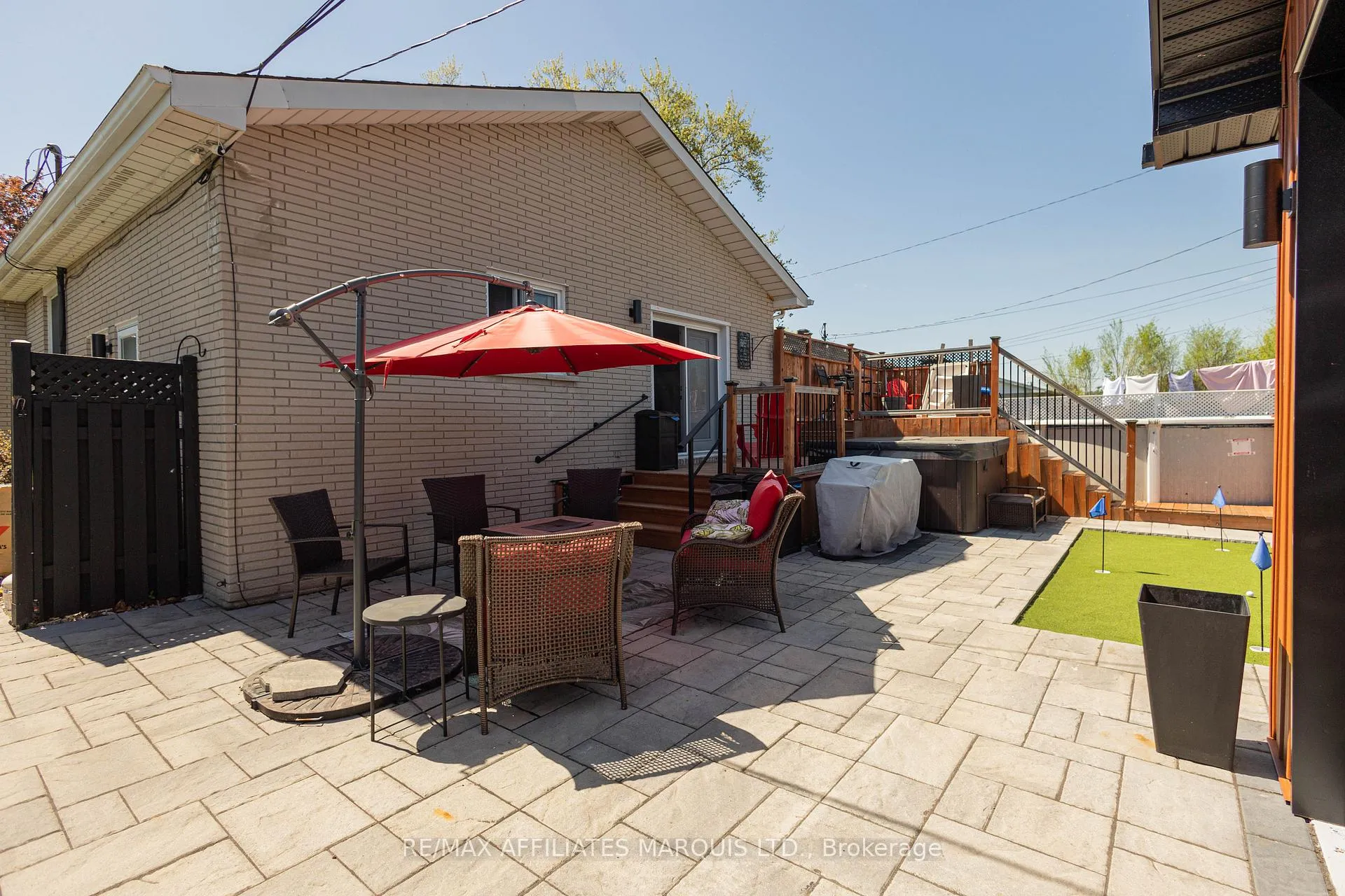 Photo 11 of 420 Beach Avenue, Cornwall — HOMEH
