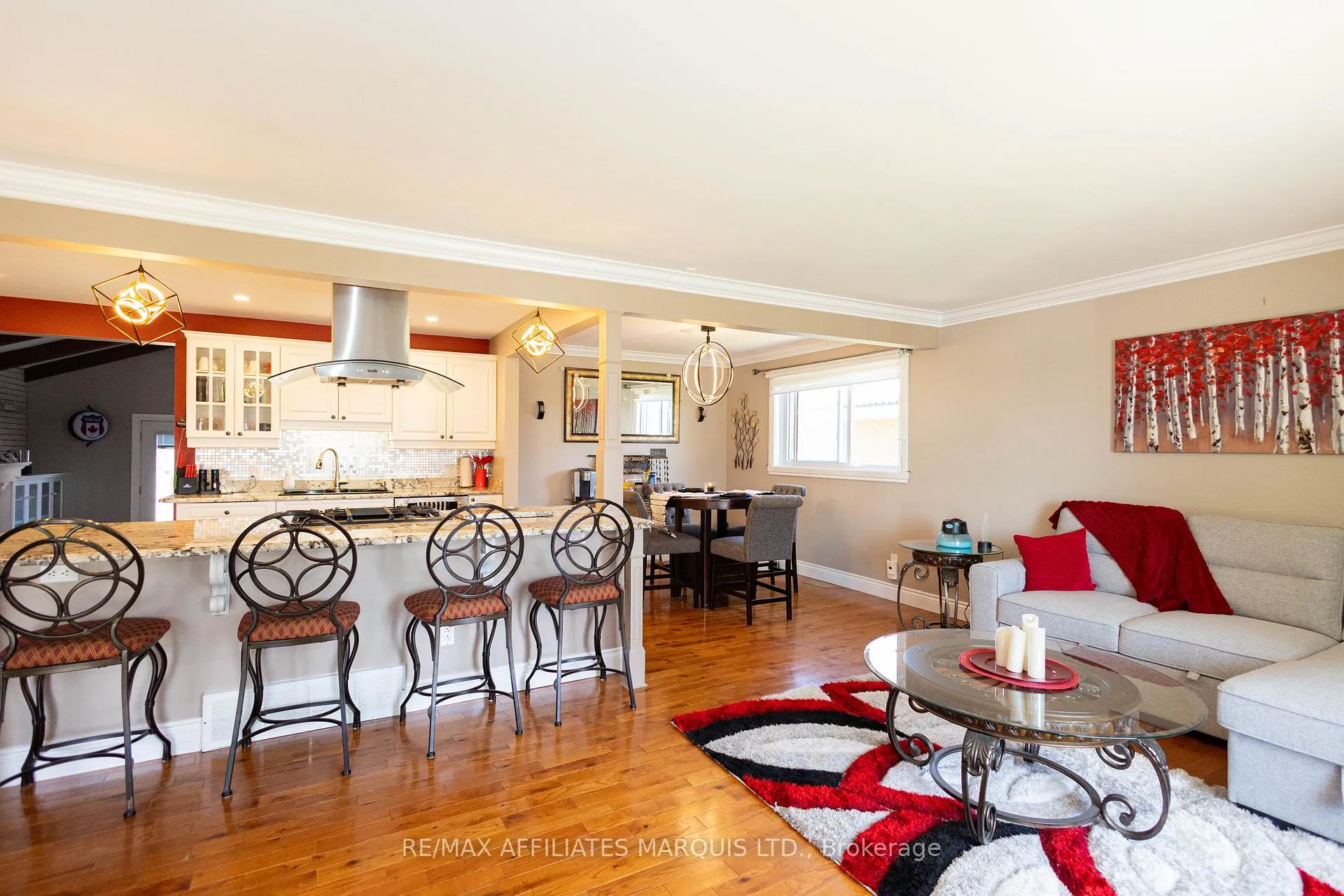 Photo 18 of 420 Beach Avenue, Cornwall — HOMEH