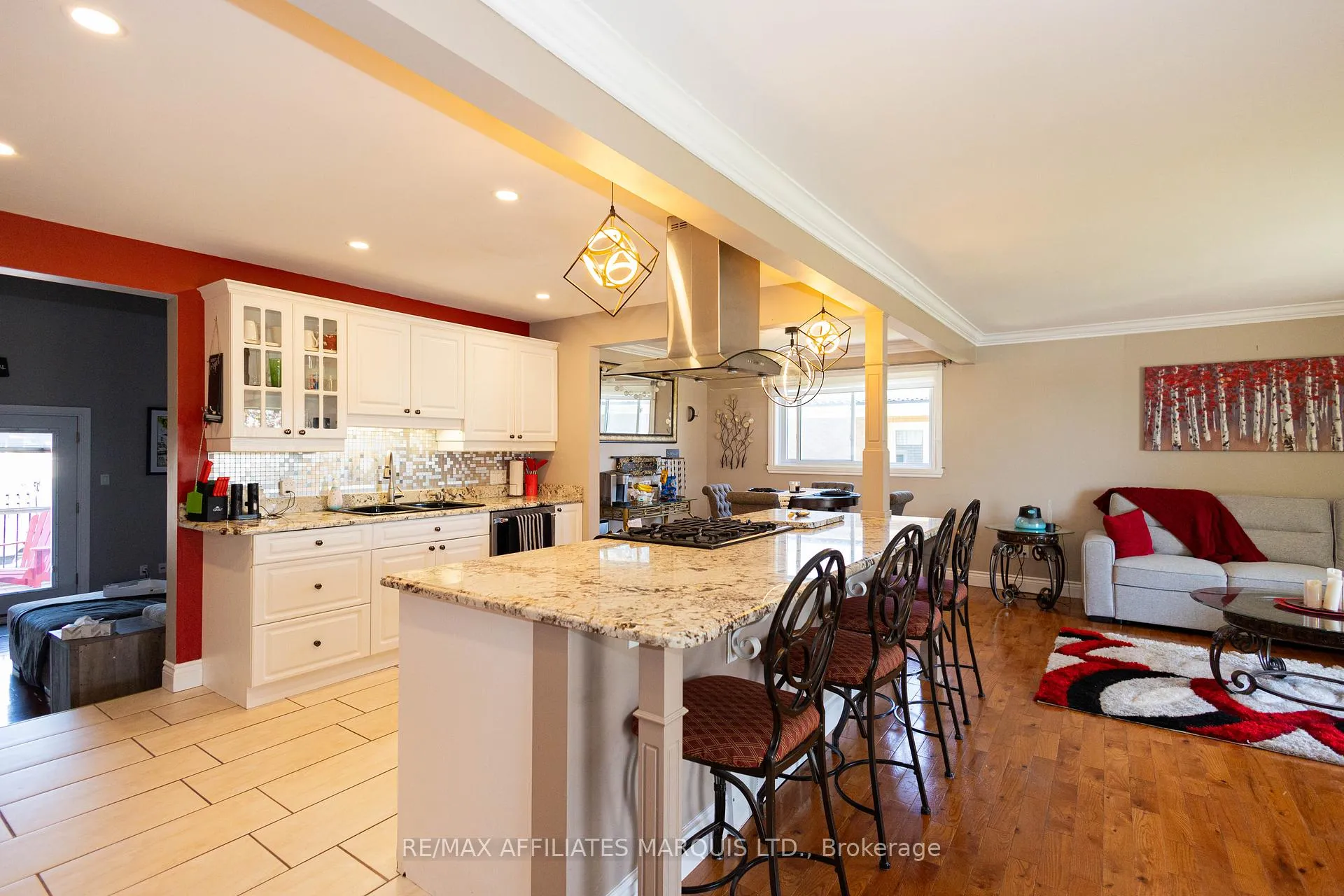 Photo 19 of 420 Beach Avenue, Cornwall — HOMEH