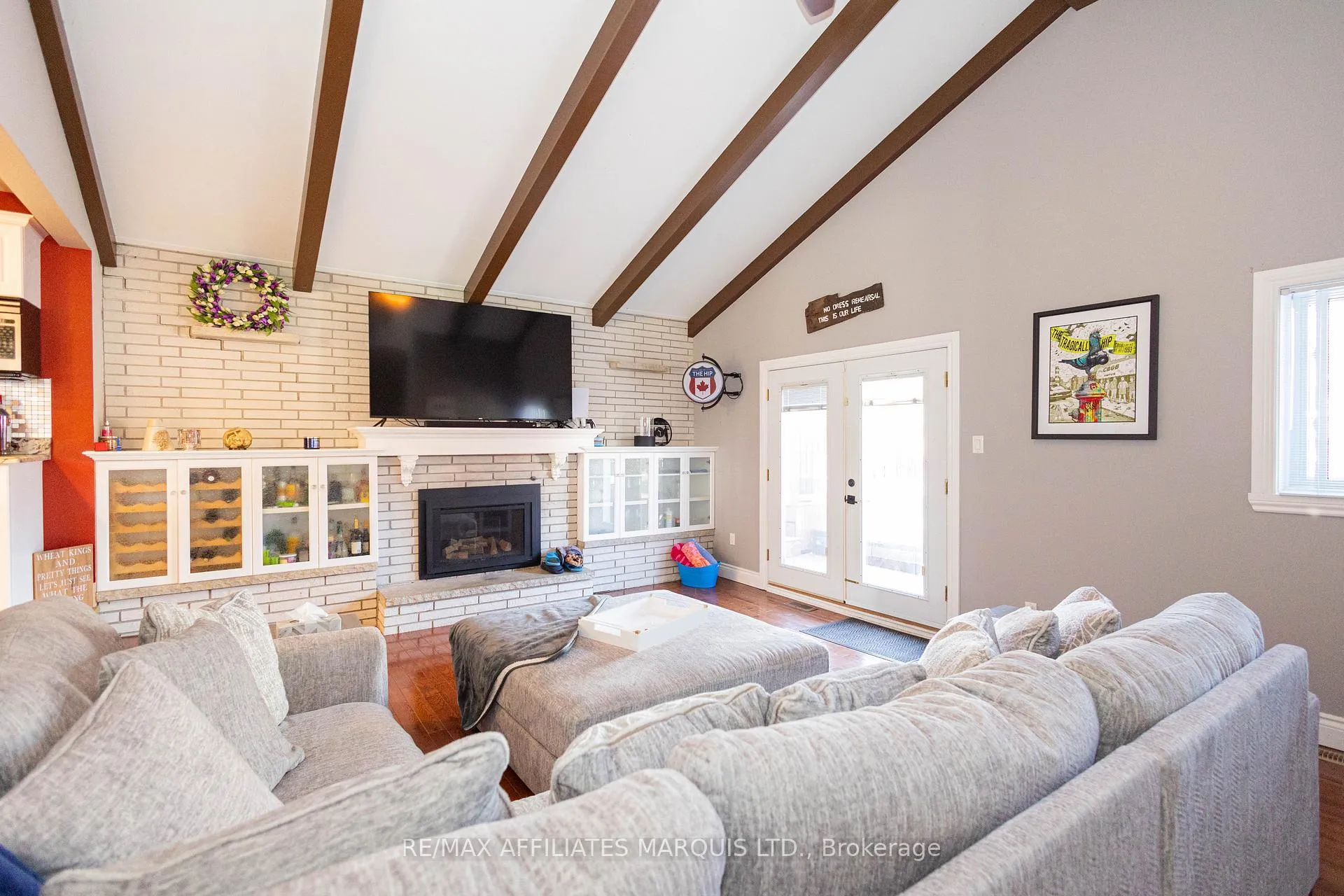 Photo 32 of 420 Beach Avenue, Cornwall — HOMEH