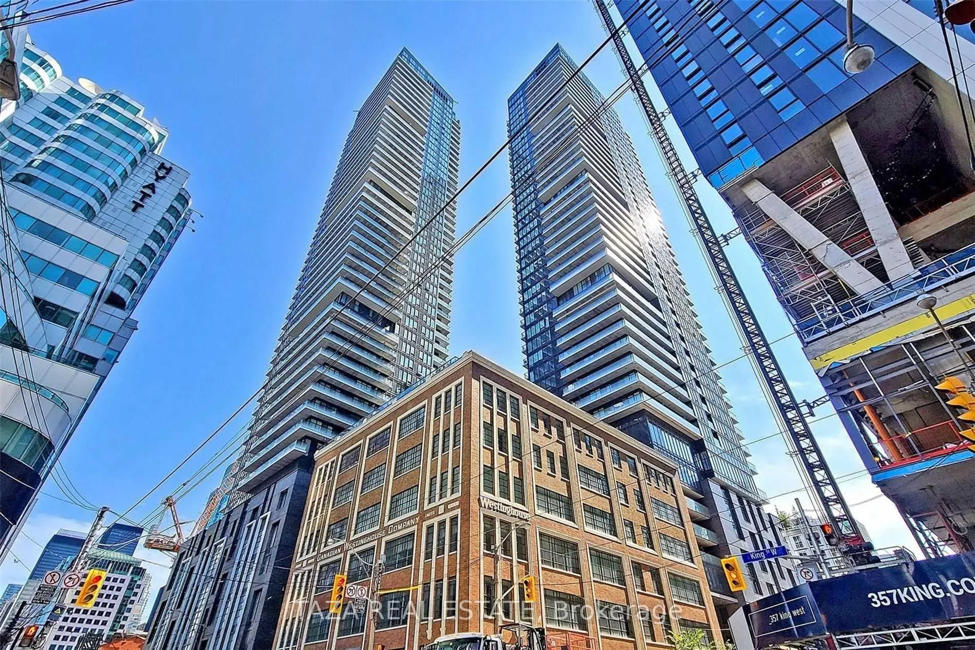 Front of Unit 5010, 125 Blue Jays Way