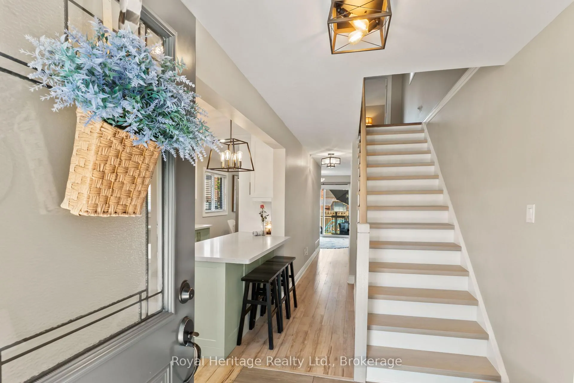 Photo 3 of 32 Hewitt Crescent, Ajax, South East — HOMEH
