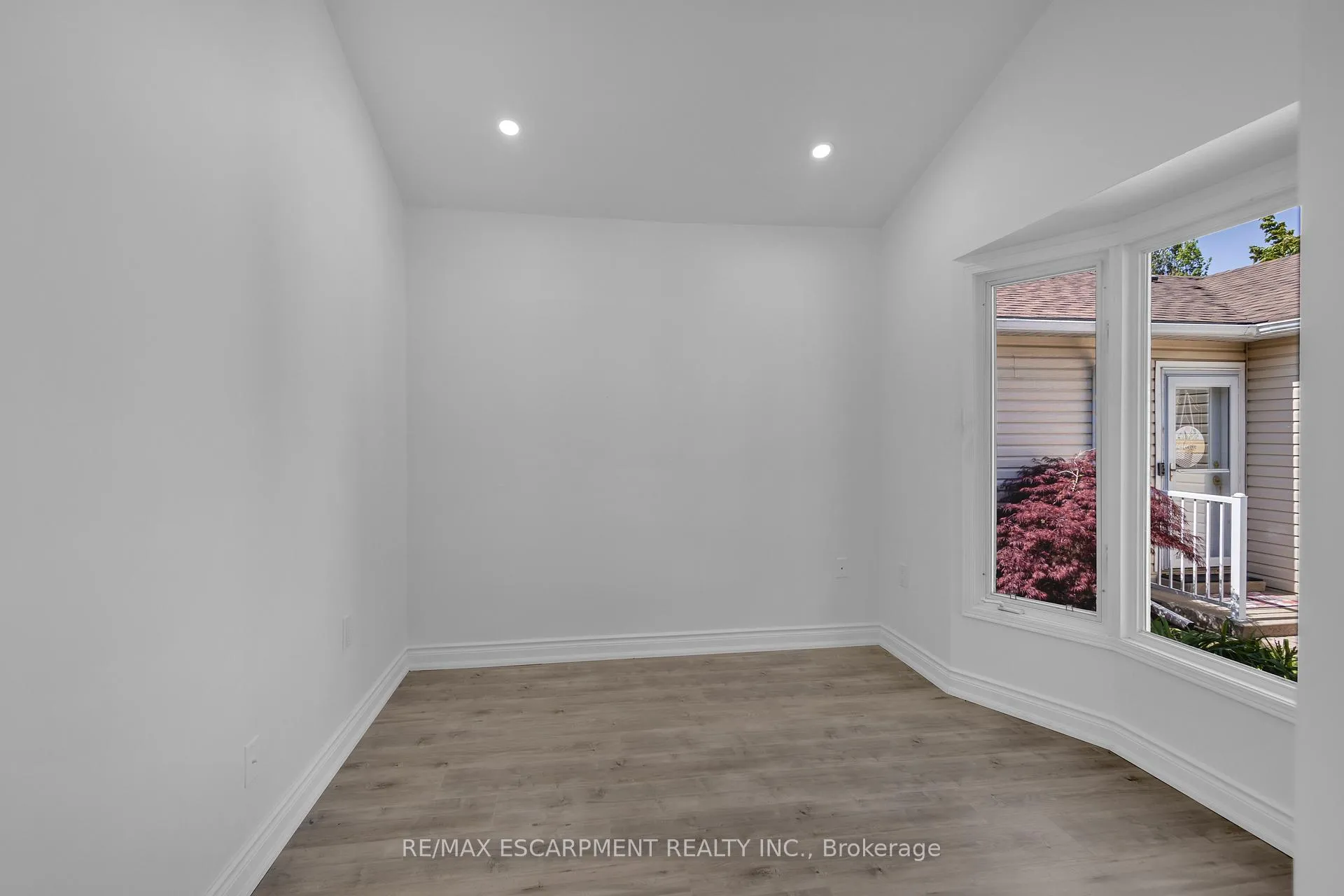 Photo 21 of 375 Silverbirch Boulevard, Hamilton, Villages of Glancaster — HOMEH