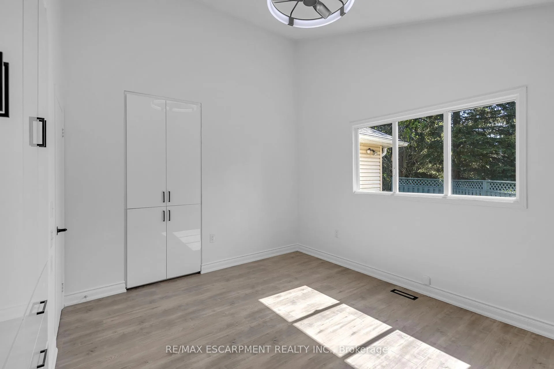 Photo 23 of 375 Silverbirch Boulevard, Hamilton, Villages of Glancaster — HOMEH