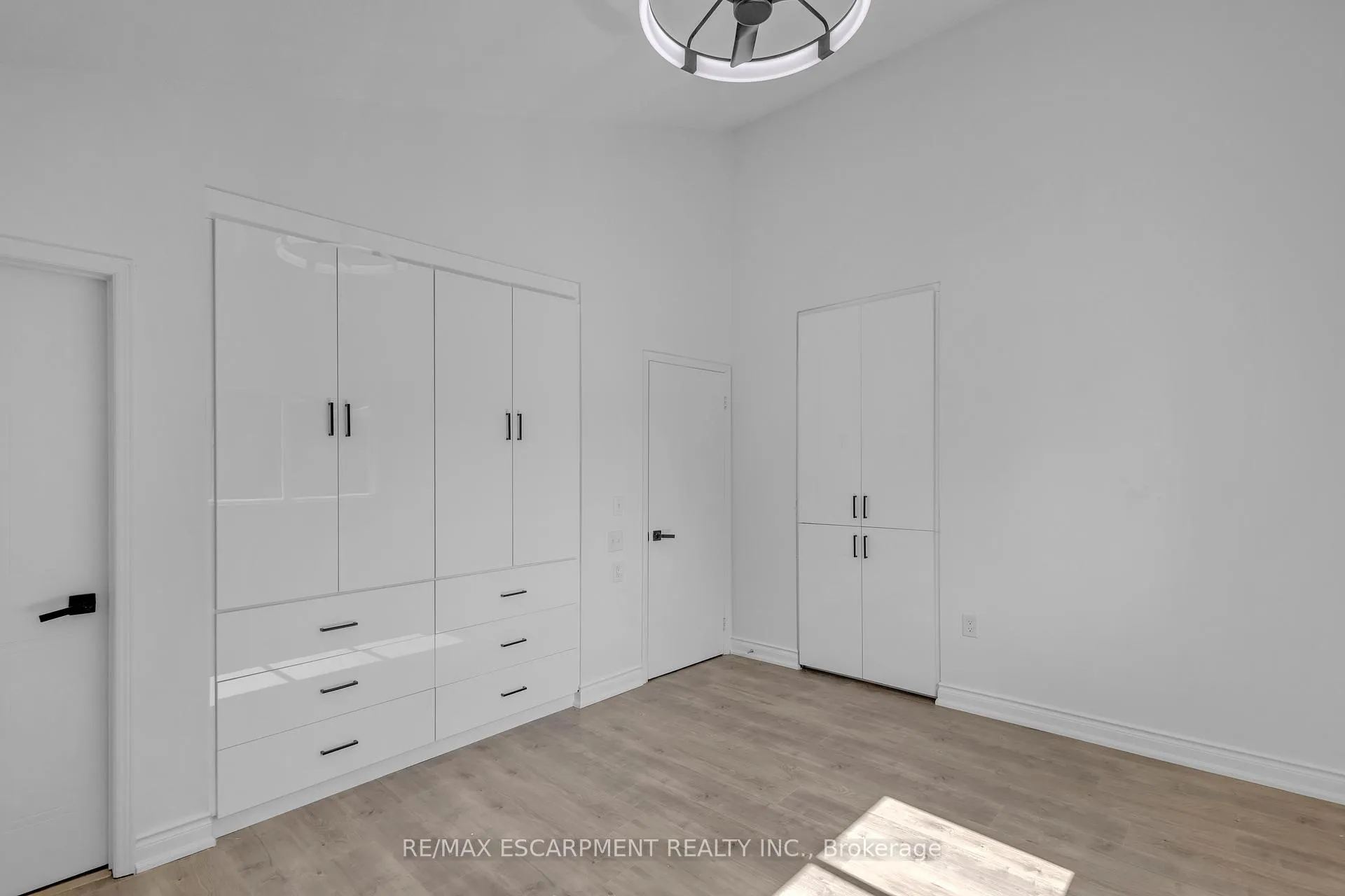 Photo 25 of 375 Silverbirch Boulevard, Hamilton, Villages of Glancaster — HOMEH