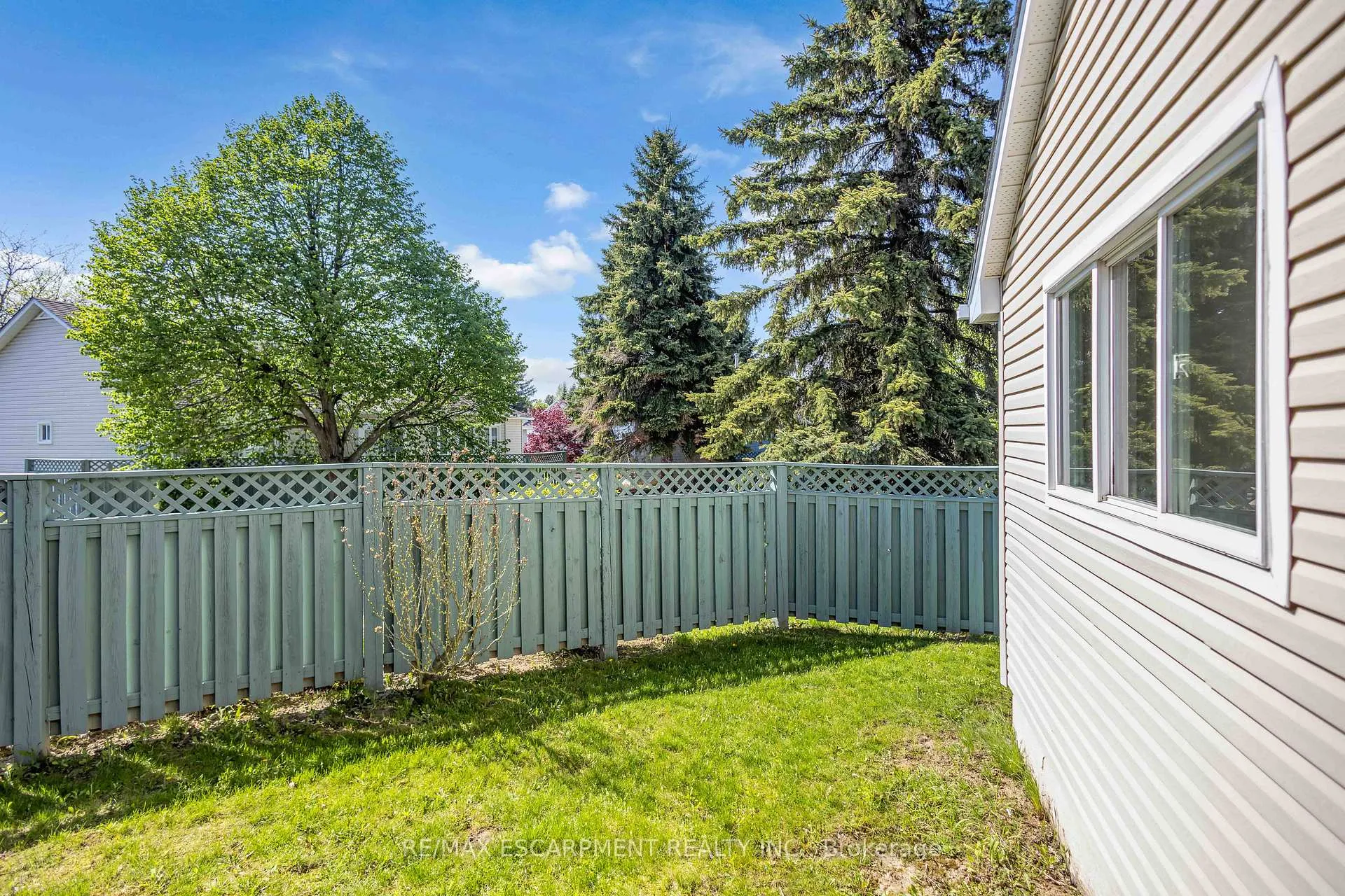 Photo 34 of 375 Silverbirch Boulevard, Hamilton, Villages of Glancaster — HOMEH