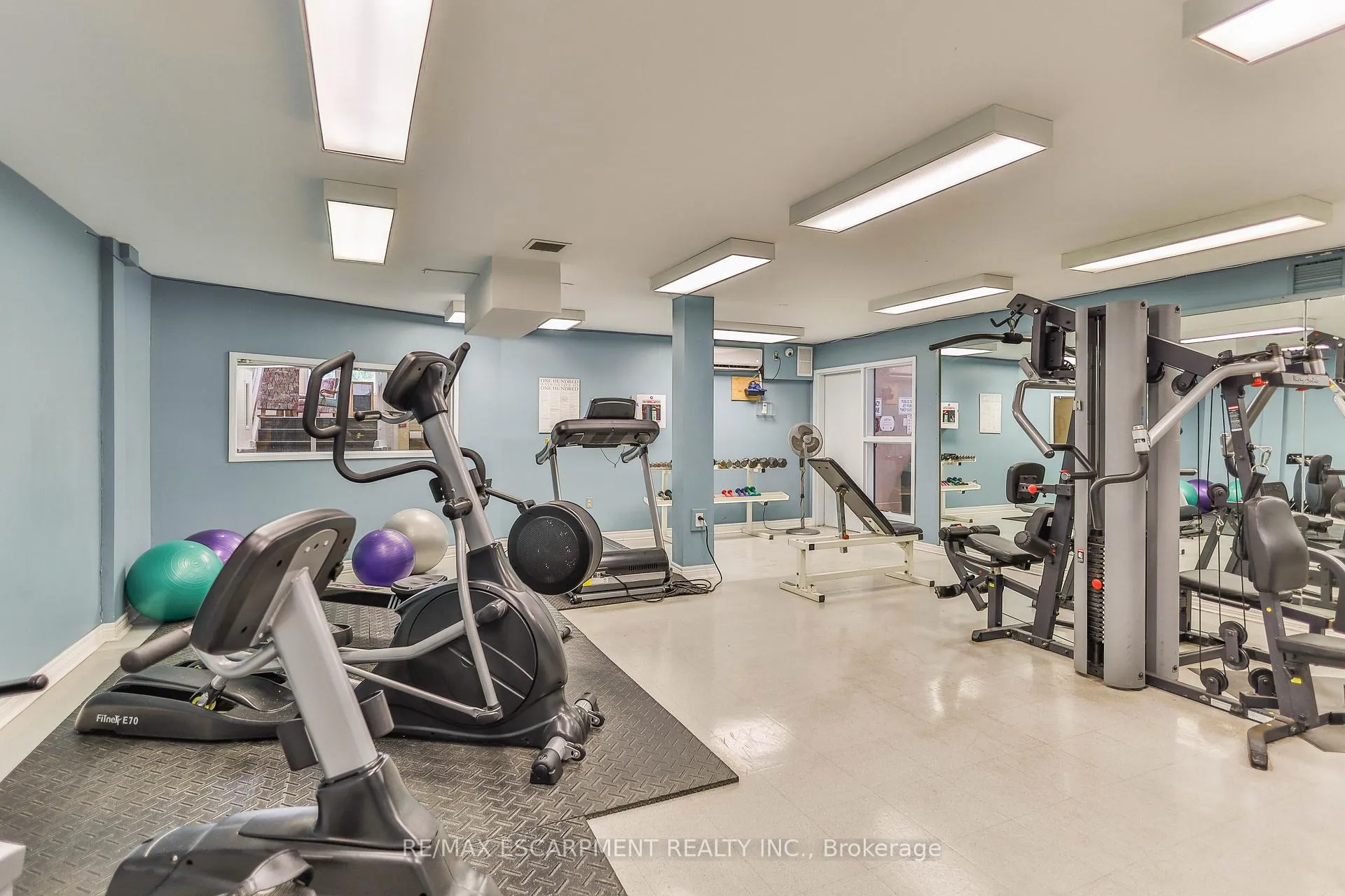 Photo 44 of 375 Silverbirch Boulevard, Hamilton, Villages of Glancaster — HOMEH