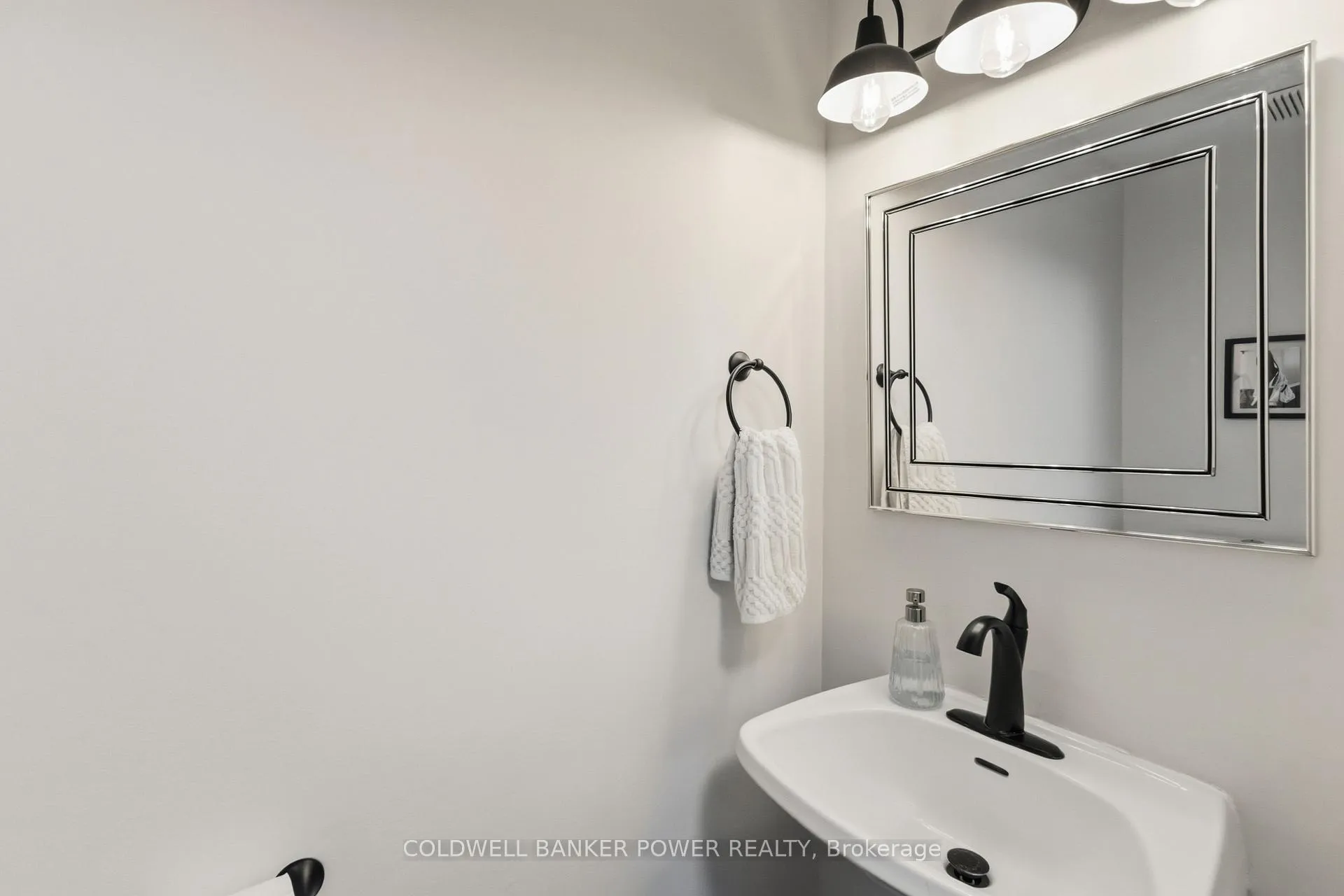 Photo 26 of Unit 1, 9 Ailsa Place, London, South J — HOMEH