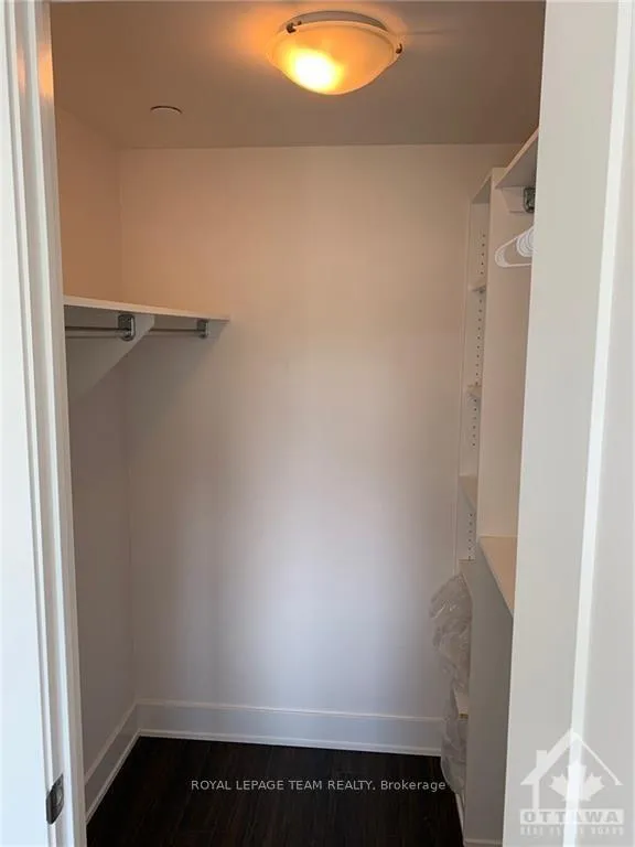 Photo 10 of Unit 413, 411 Mackay Street, Ottawa, Lindenlea — HOMEH