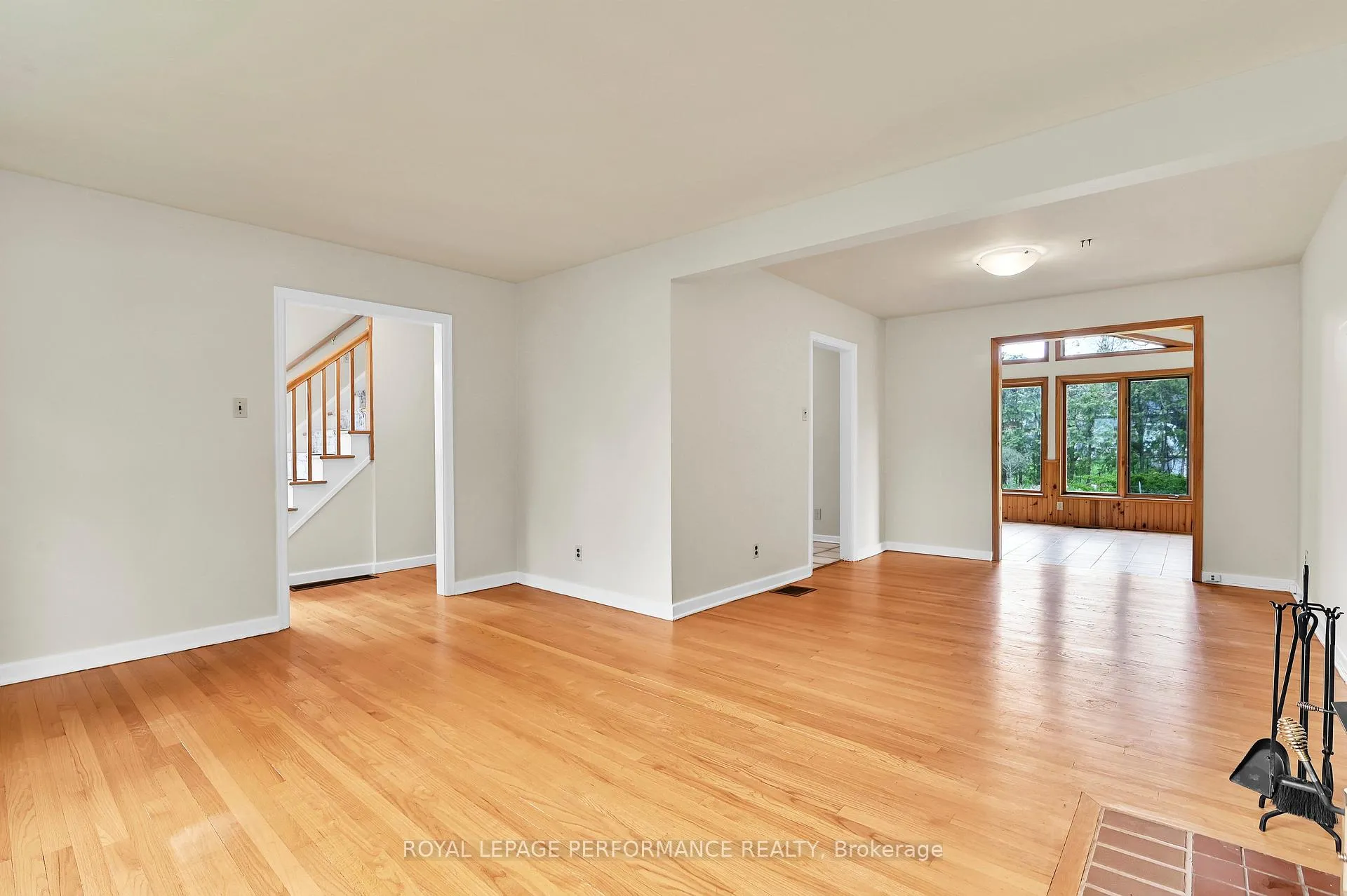 Photo 6 of 77 Canter Boulevard, Ottawa, Meadowlands/St. Claire Gardens — HOMEH
