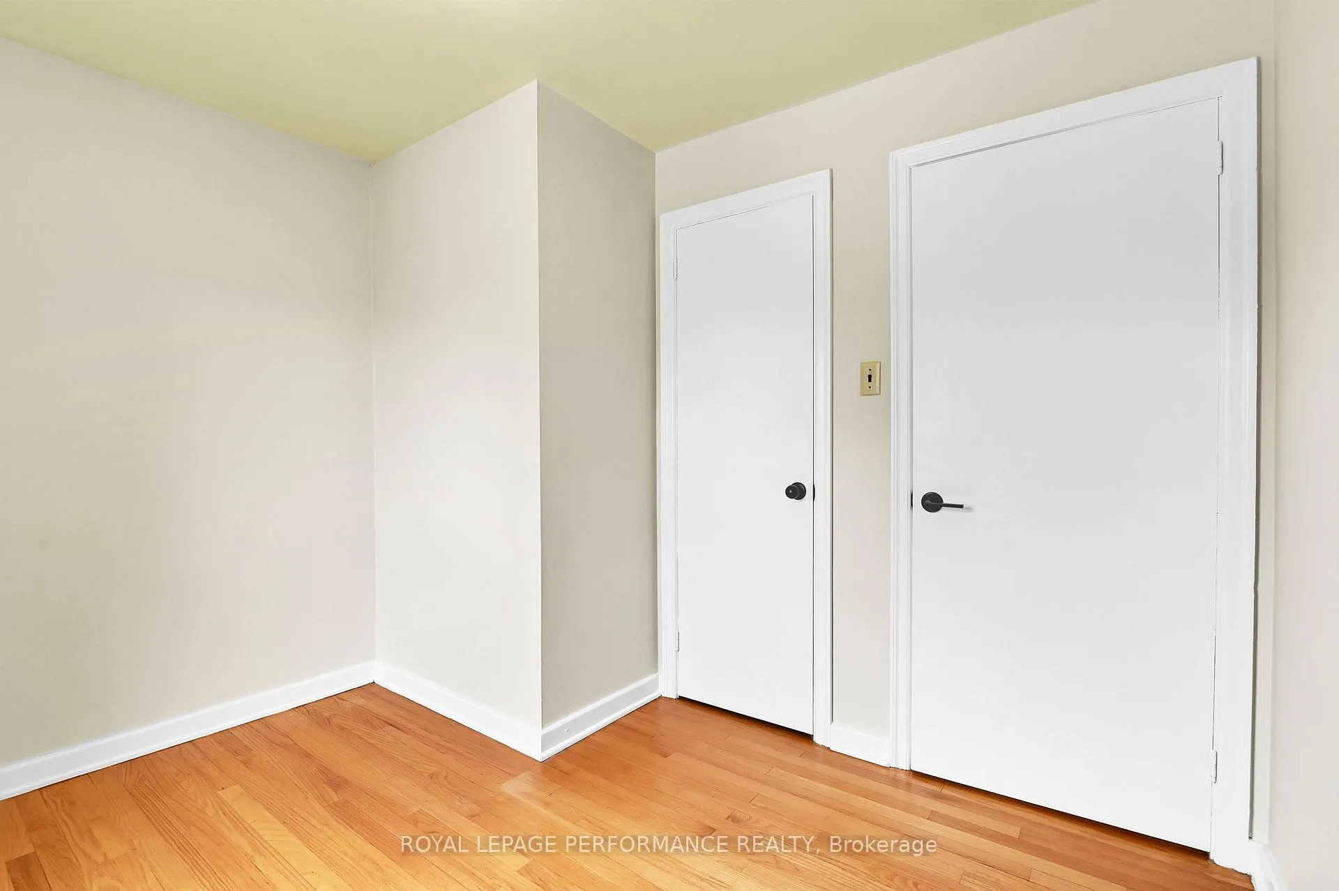 Photo 23 of 77 Canter Boulevard, Ottawa, Meadowlands/St. Claire Gardens — HOMEH