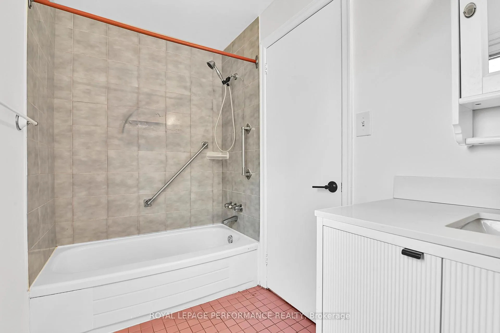 Photo 25 of 77 Canter Boulevard, Ottawa, Meadowlands/St. Claire Gardens — HOMEH