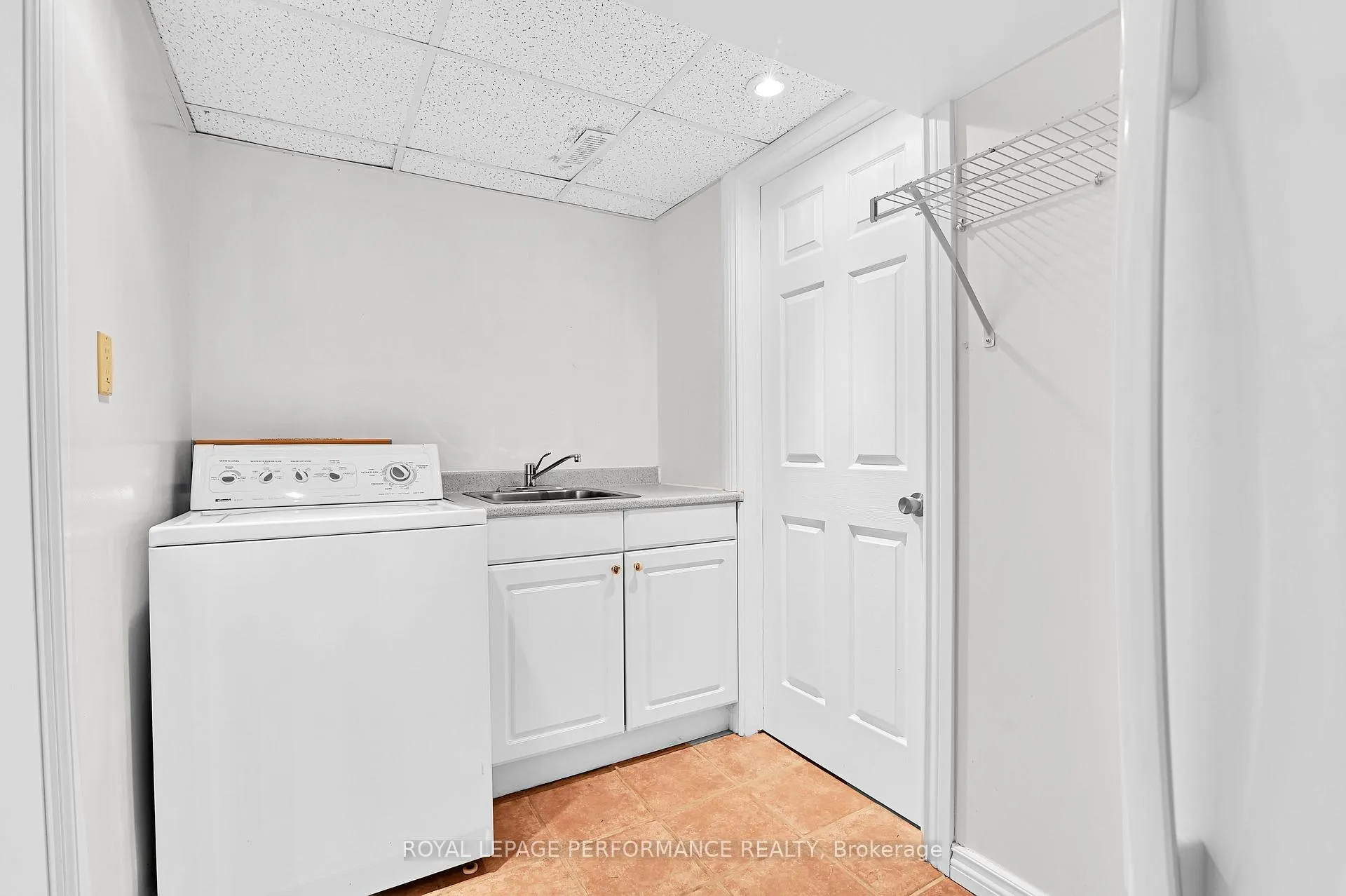 Photo 30 of 77 Canter Boulevard, Ottawa, Meadowlands/St. Claire Gardens — HOMEH