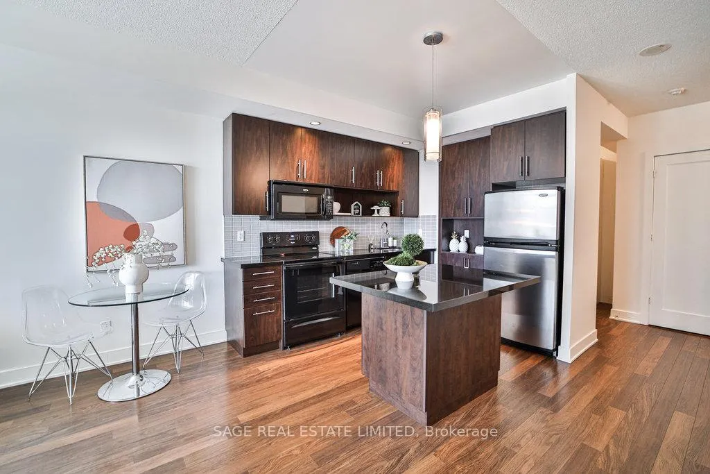 Photo 5 of Unit 608, 120 Homewood Avenue, Toronto, North St. James Town — HOMEH