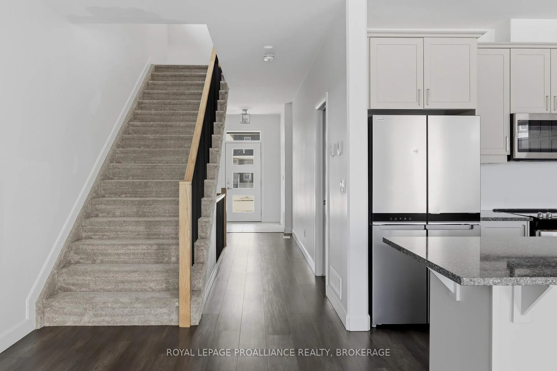 Photo 6 of 33 Walden Pond Drive, Loyalist, Amherstview — HOMEH