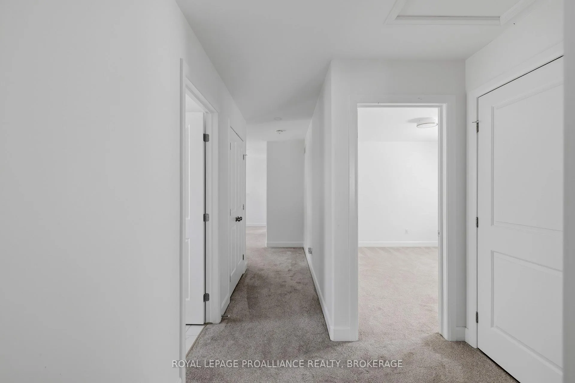Photo 28 of 33 Walden Pond Drive, Loyalist, Amherstview — HOMEH