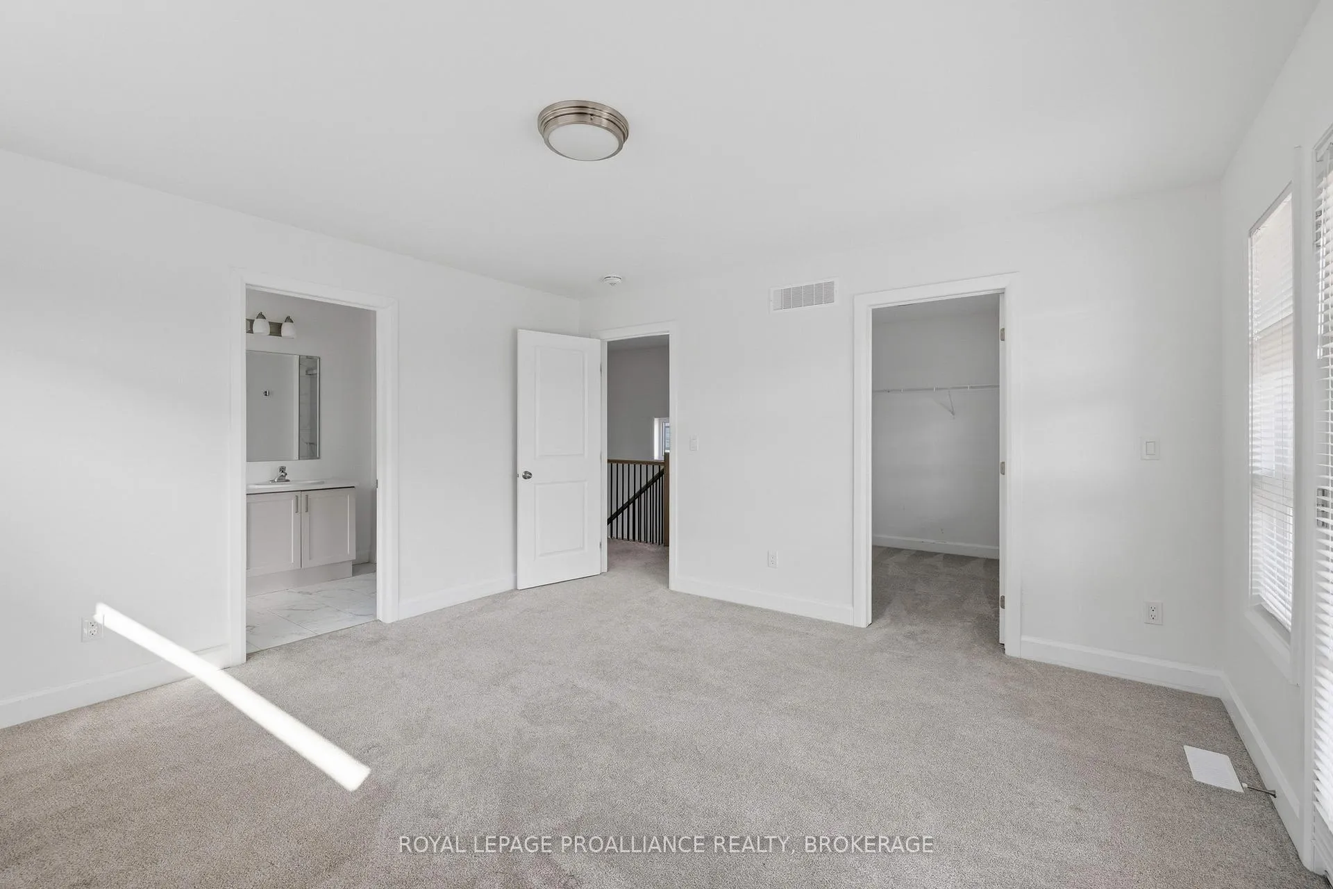 Photo 39 of 33 Walden Pond Drive, Loyalist, Amherstview — HOMEH