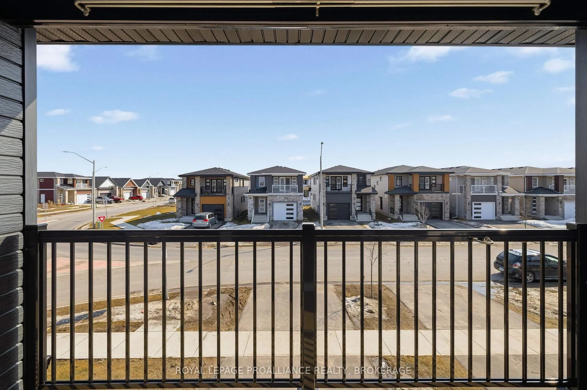 Photo 45 of 33 Walden Pond Drive, Loyalist, Amherstview — HOMEH