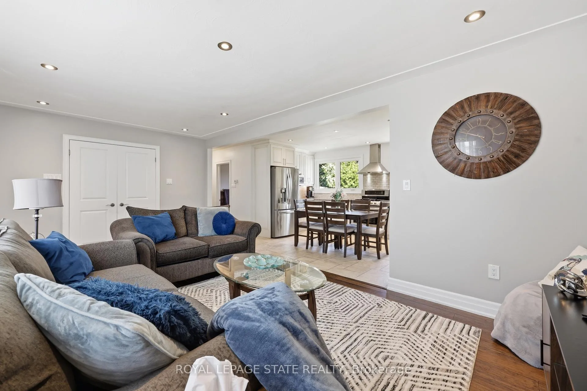 Photo 9 of 168 Nugent Drive, Hamilton, Kentley — HOMEH