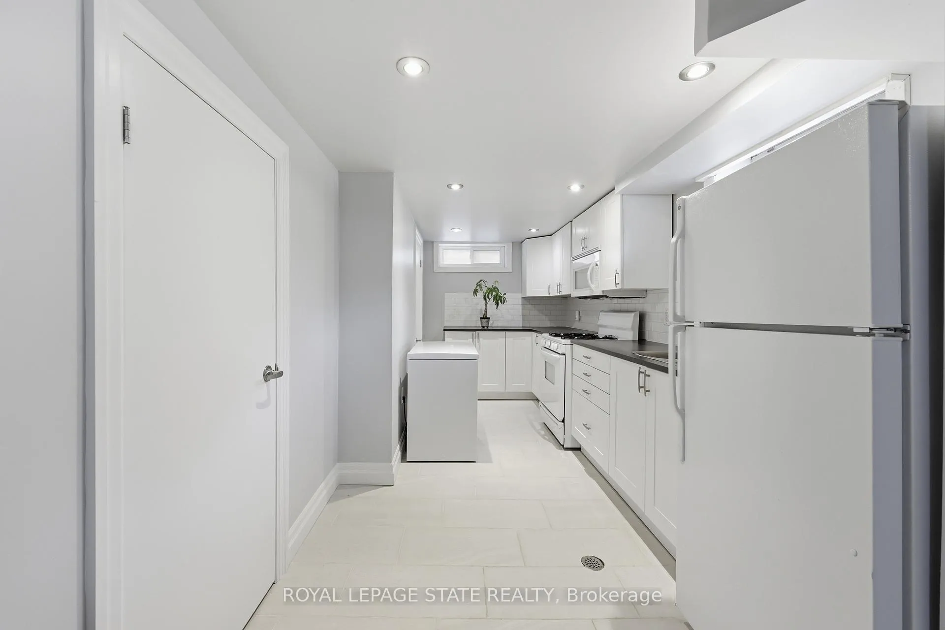 Photo 22 of 168 Nugent Drive, Hamilton, Kentley — HOMEH