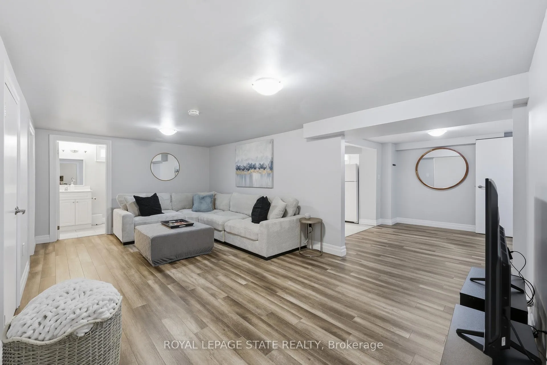 Photo 24 of 168 Nugent Drive, Hamilton, Kentley — HOMEH