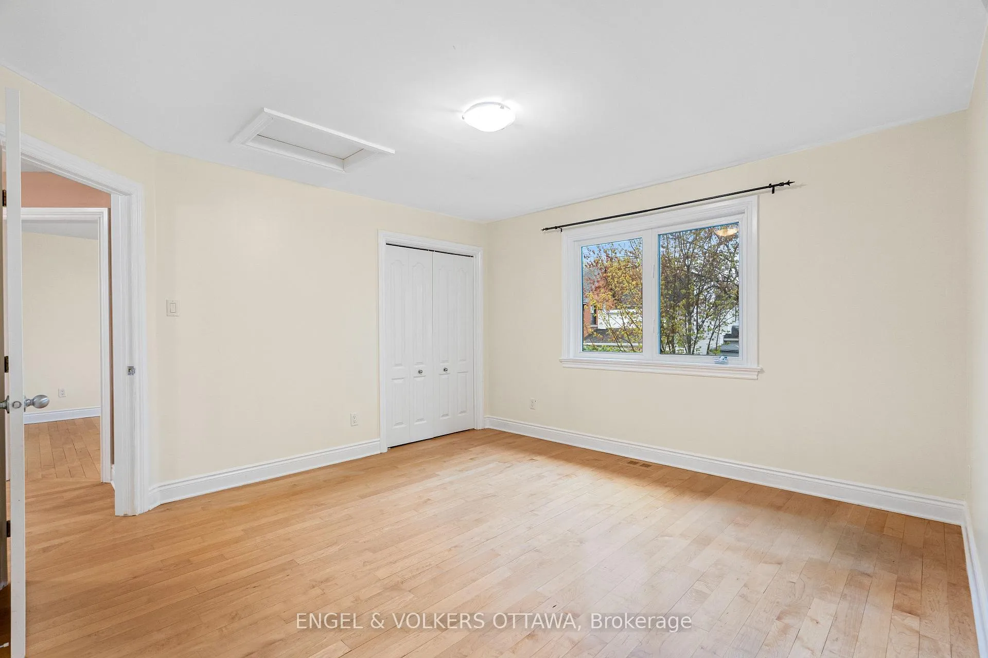 Photo 28 of 1130 Emperor Avenue, Ottawa, Carlington — HOMEH