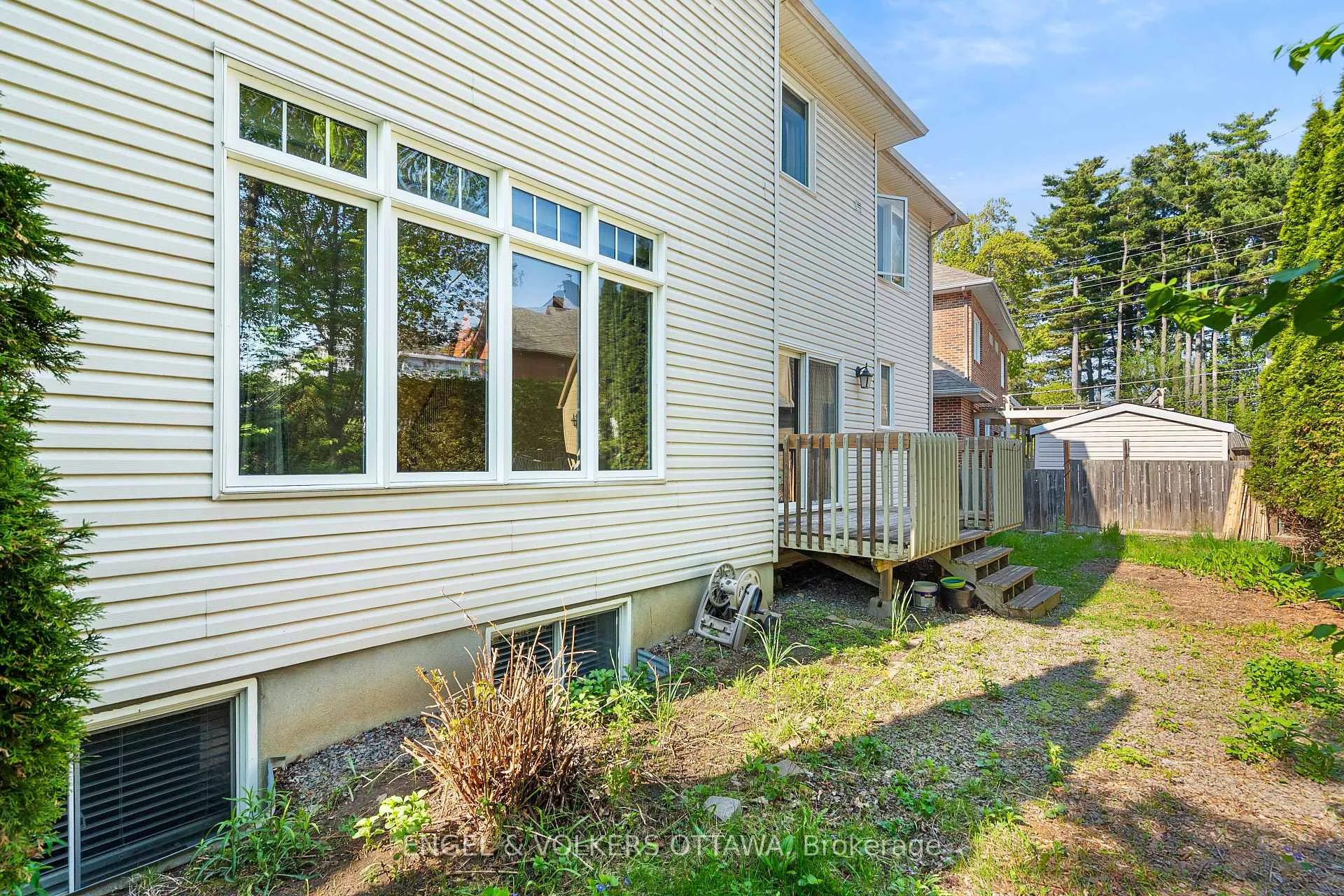 Photo 43 of 1130 Emperor Avenue, Ottawa, Carlington — HOMEH