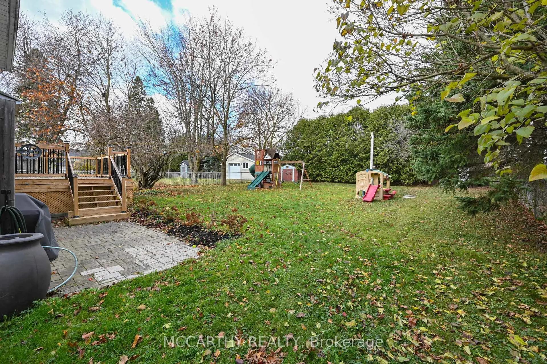 Photo 34 of 130 Franklyn Street, Shelburne — HOMEH